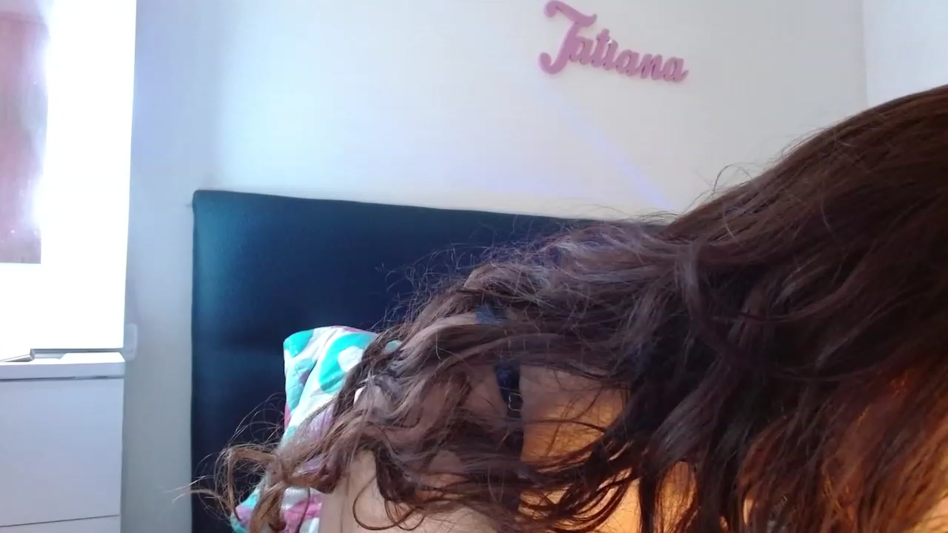 Gallery image thumbnail from NaughtySaraa's myfreecams stream on, 06/12/2023, 05:44 image 4 of 20
