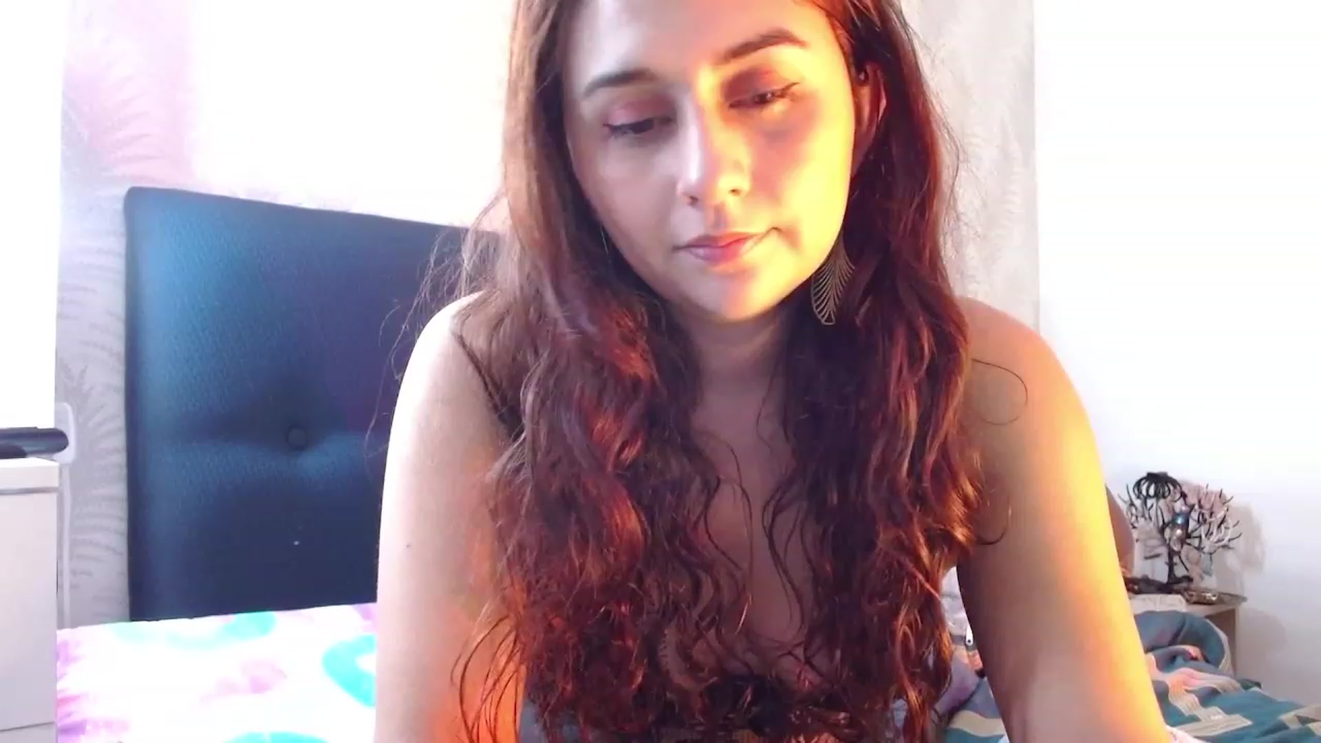 Gallery image thumbnail from NaughtySaraa's myfreecams stream on, 08/29/2023, 03:58 image 13 of 20