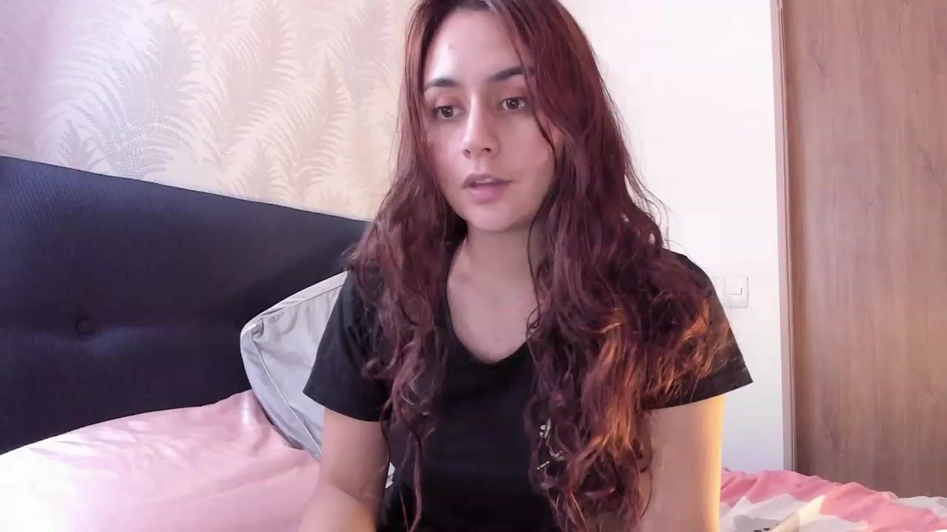 Gallery image thumbnail from NaughtySaraa's myfreecams stream on, 09/20/2023, 18:55 image 2 of 20