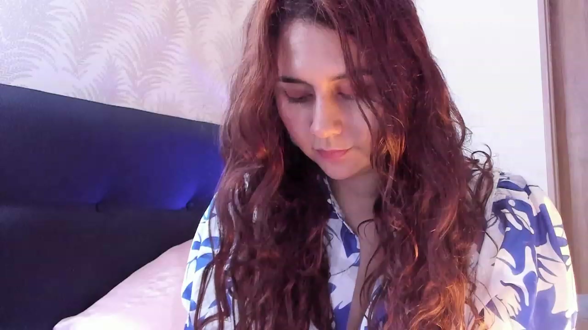 Gallery image thumbnail from NaughtySaraa's myfreecams stream on, 10/05/2023, 05:32 image 17 of 20