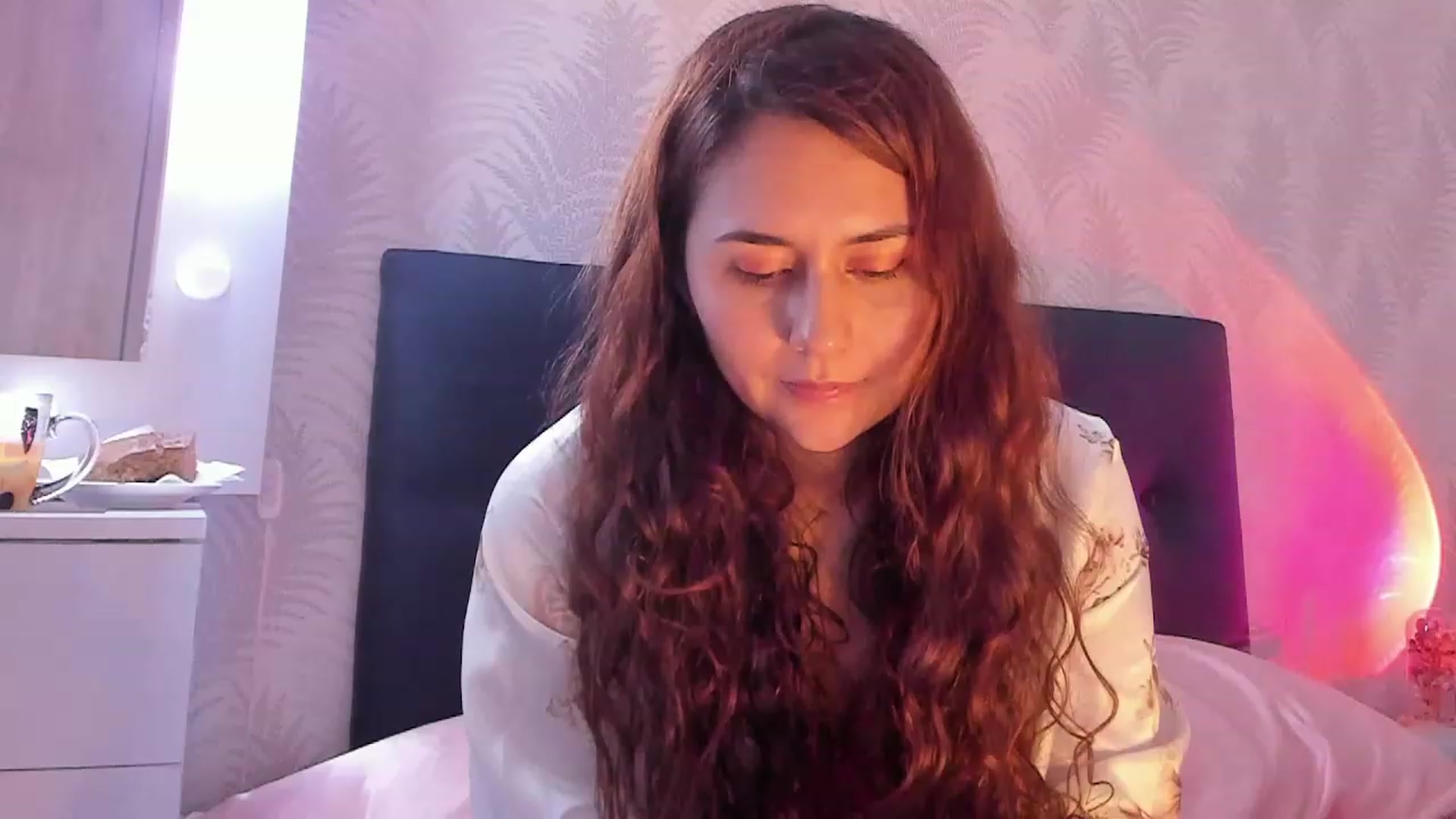 Gallery image thumbnail from NaughtySaraa's myfreecams stream on, 10/07/2023, 06:28 image 19 of 20