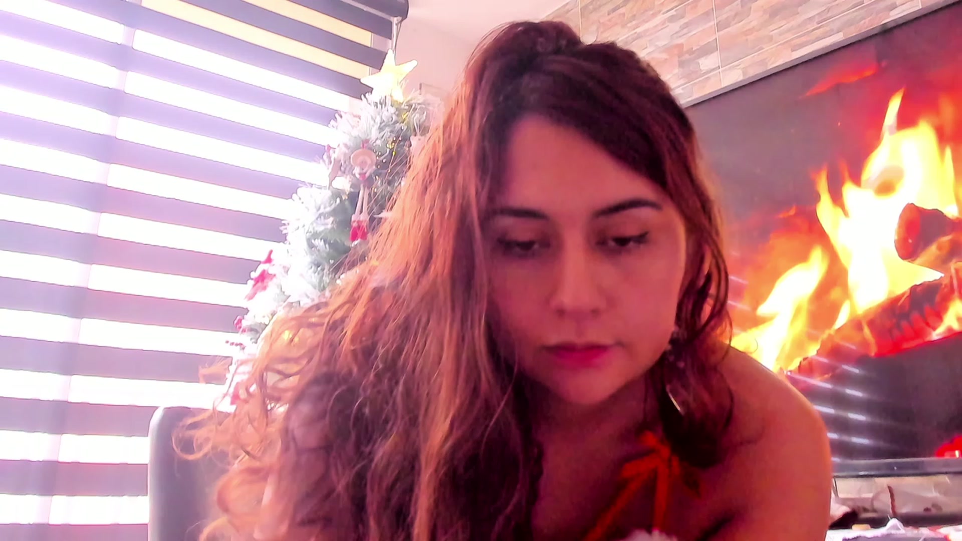 Gallery image thumbnail from NaughtySaraa's myfreecams stream on, 11/24/2023, 18:14 image 20 of 20