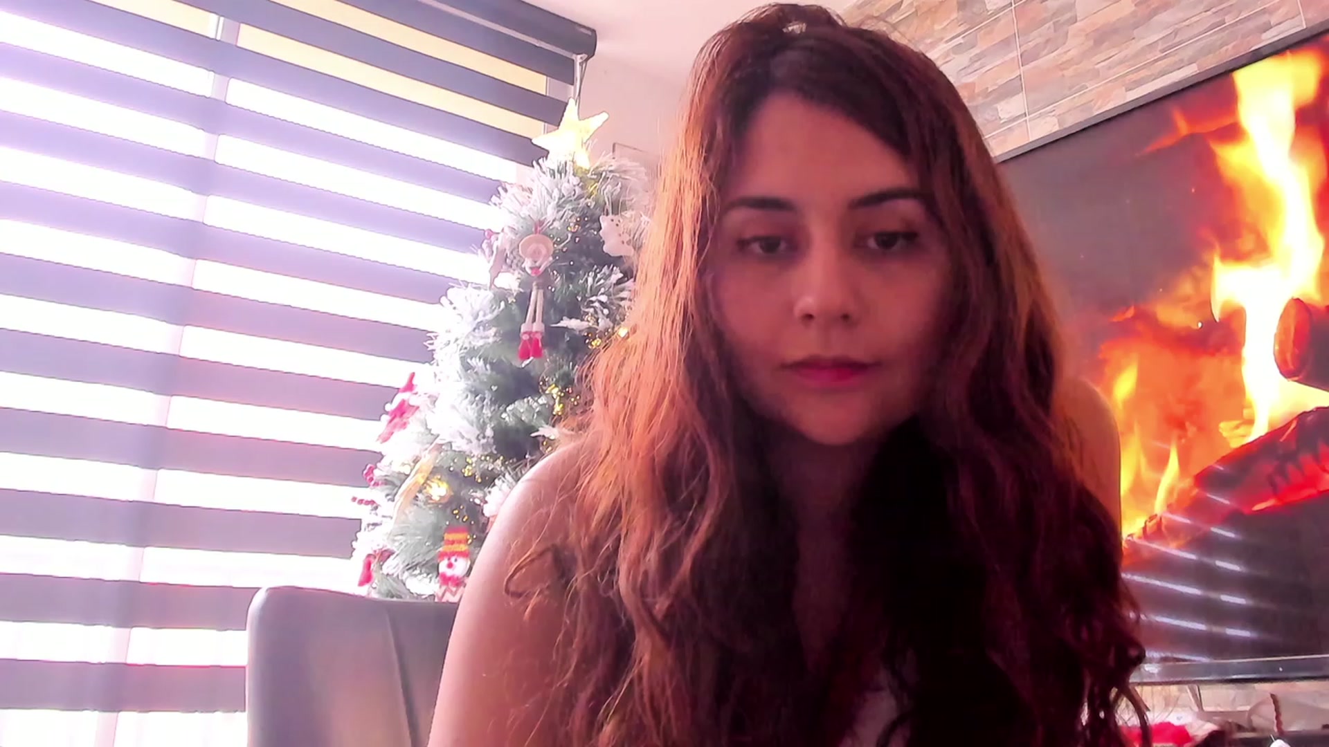 Gallery image thumbnail from NaughtySaraa's myfreecams stream on, 11/24/2023, 18:14 image 17 of 20