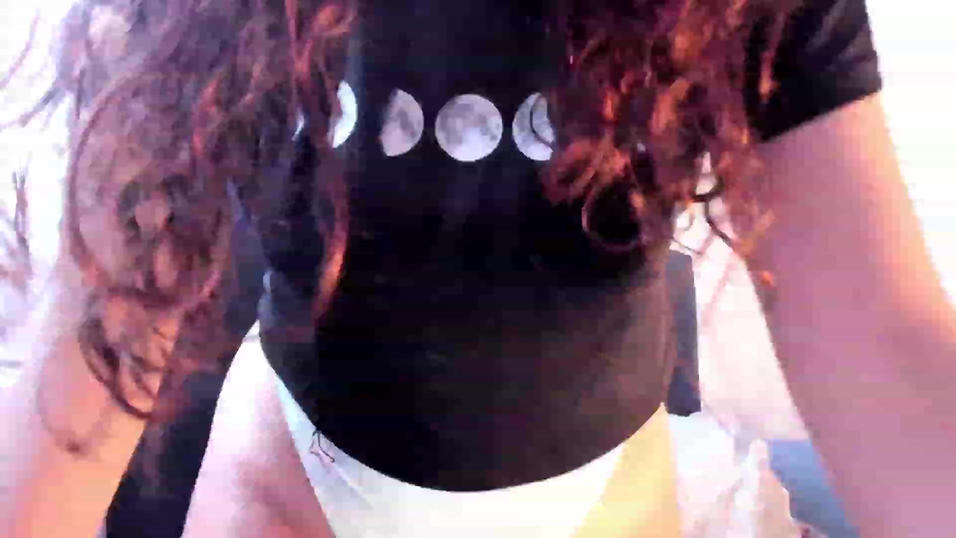 Gallery image thumbnail from NaughtySaraa's myfreecams stream on, 11/29/2023, 04:31 image 1 of 20