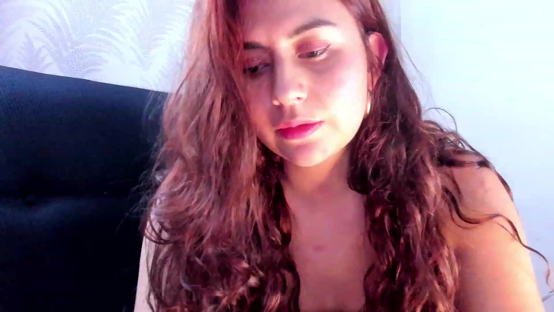 Gallery image thumbnail from NaughtySaraa's myfreecams stream on, 12/21/2023, 05:51 image 14 of 20