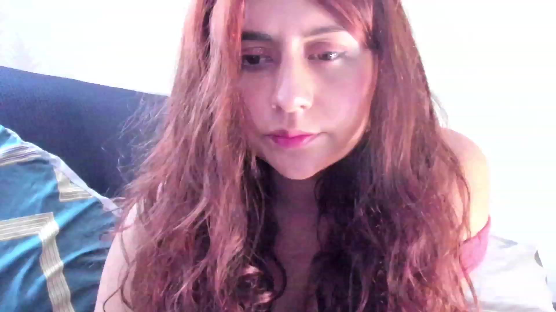 Gallery image thumbnail from NaughtySaraa's myfreecams stream on, 12/21/2023, 05:51 image 7 of 20