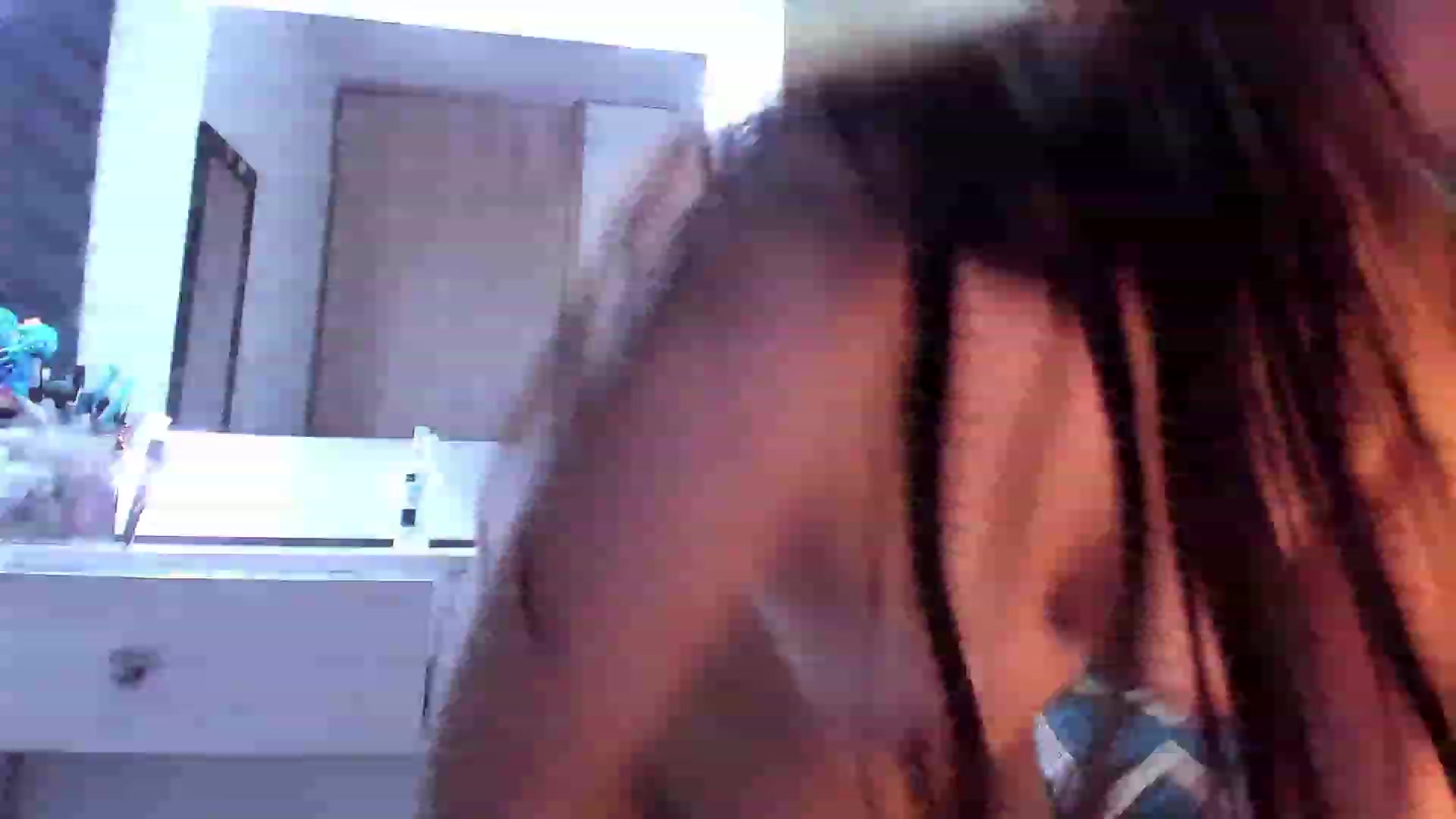 Gallery image thumbnail from NaughtySaraa's myfreecams stream on, 12/28/2023, 04:53 image 10 of 20