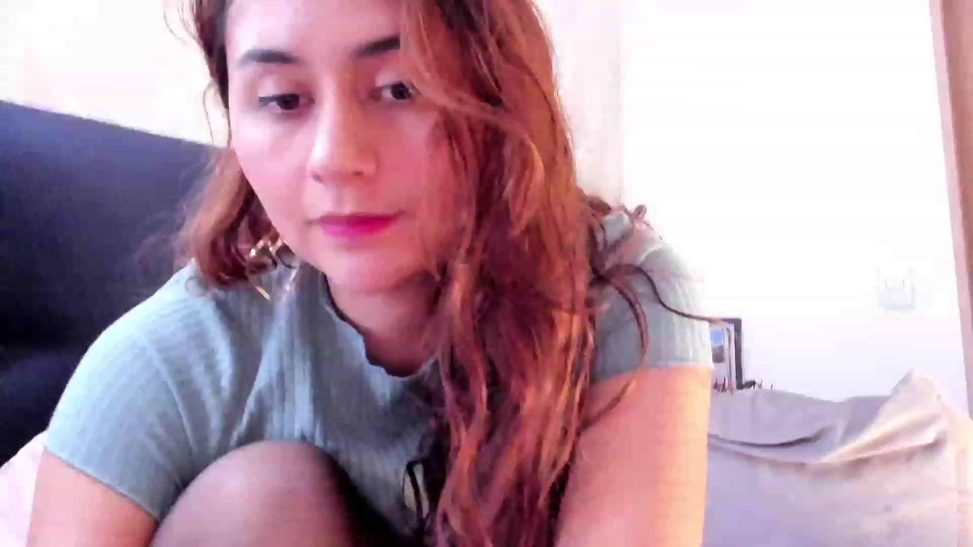 Gallery image thumbnail from NaughtySaraa's myfreecams stream on, 02/21/2024, 05:39 image 18 of 20