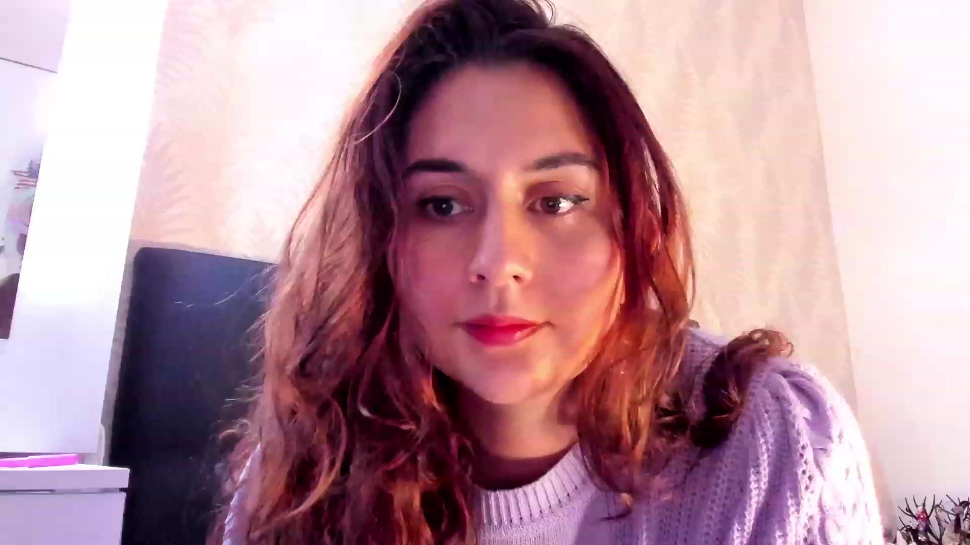 Gallery image thumbnail from NaughtySaraa's myfreecams stream on, 03/05/2024, 03:26 image 2 of 20