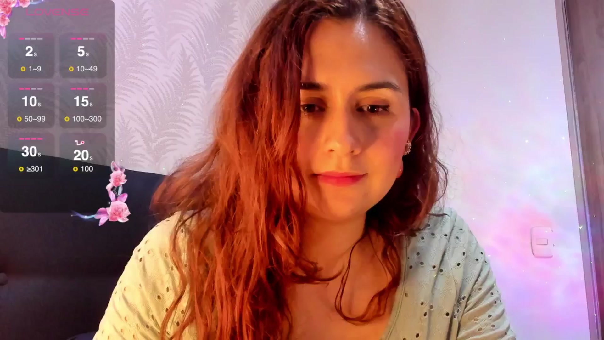 Gallery image thumbnail from NaughtySaraa's myfreecams stream on, 05/28/2024, 05:21 image 14 of 20