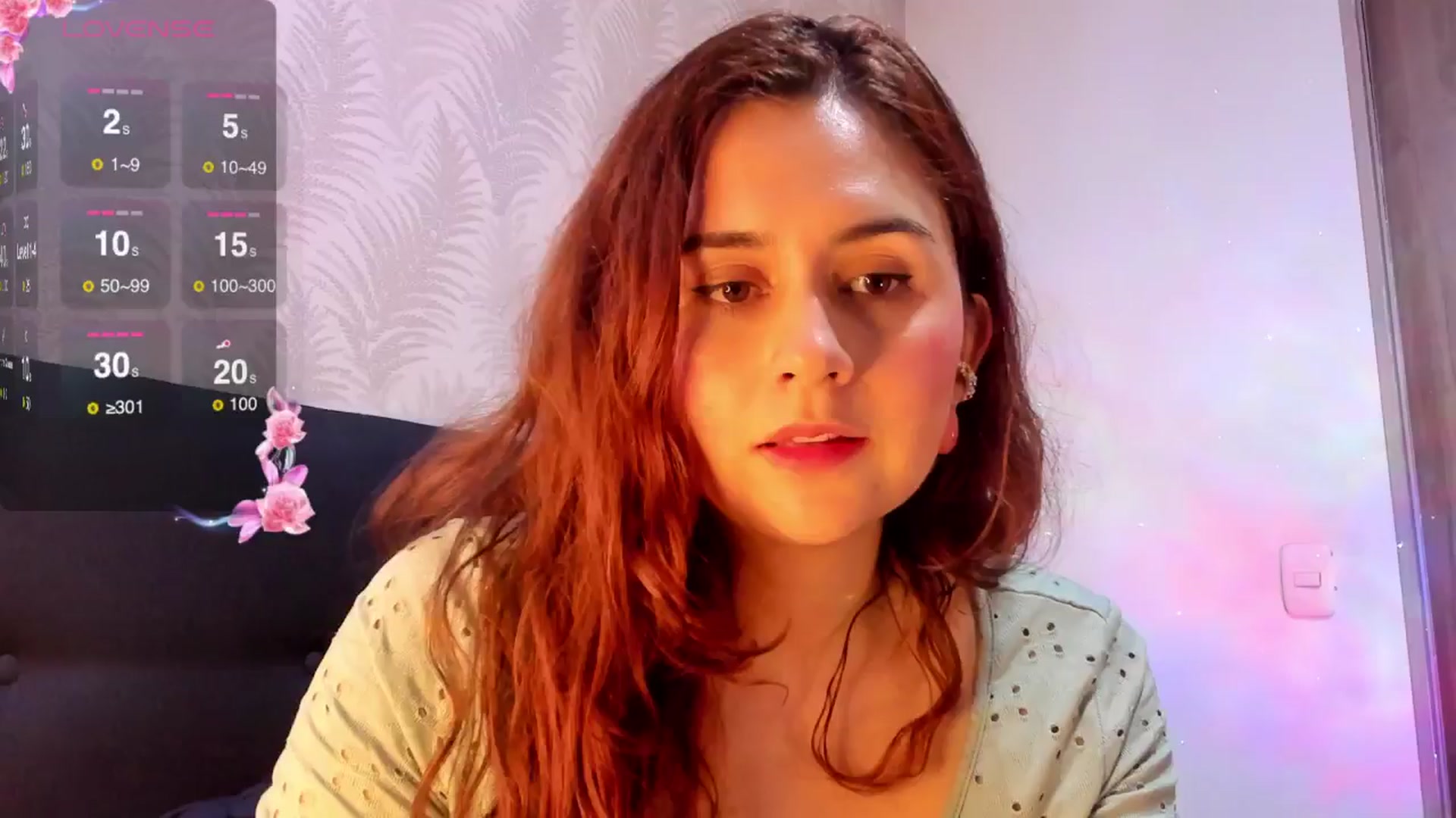 Gallery image thumbnail from NaughtySaraa's myfreecams stream on, 05/28/2024, 05:21 image 13 of 20