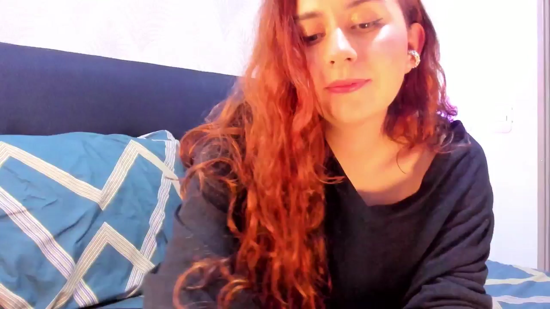 Gallery image thumbnail from NaughtySaraa's myfreecams stream on, 06/20/2024, 04:19 image 18 of 20
