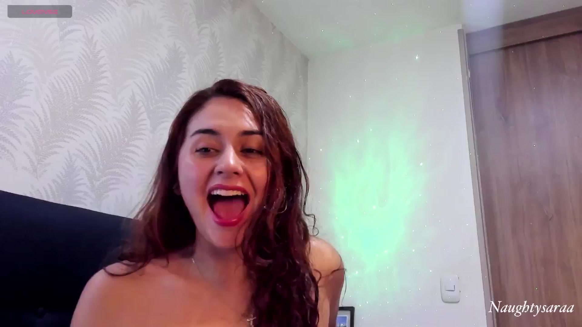 Gallery image thumbnail from NaughtySaraa's myfreecams stream on, 07/05/2024, 04:45 image 14 of 20