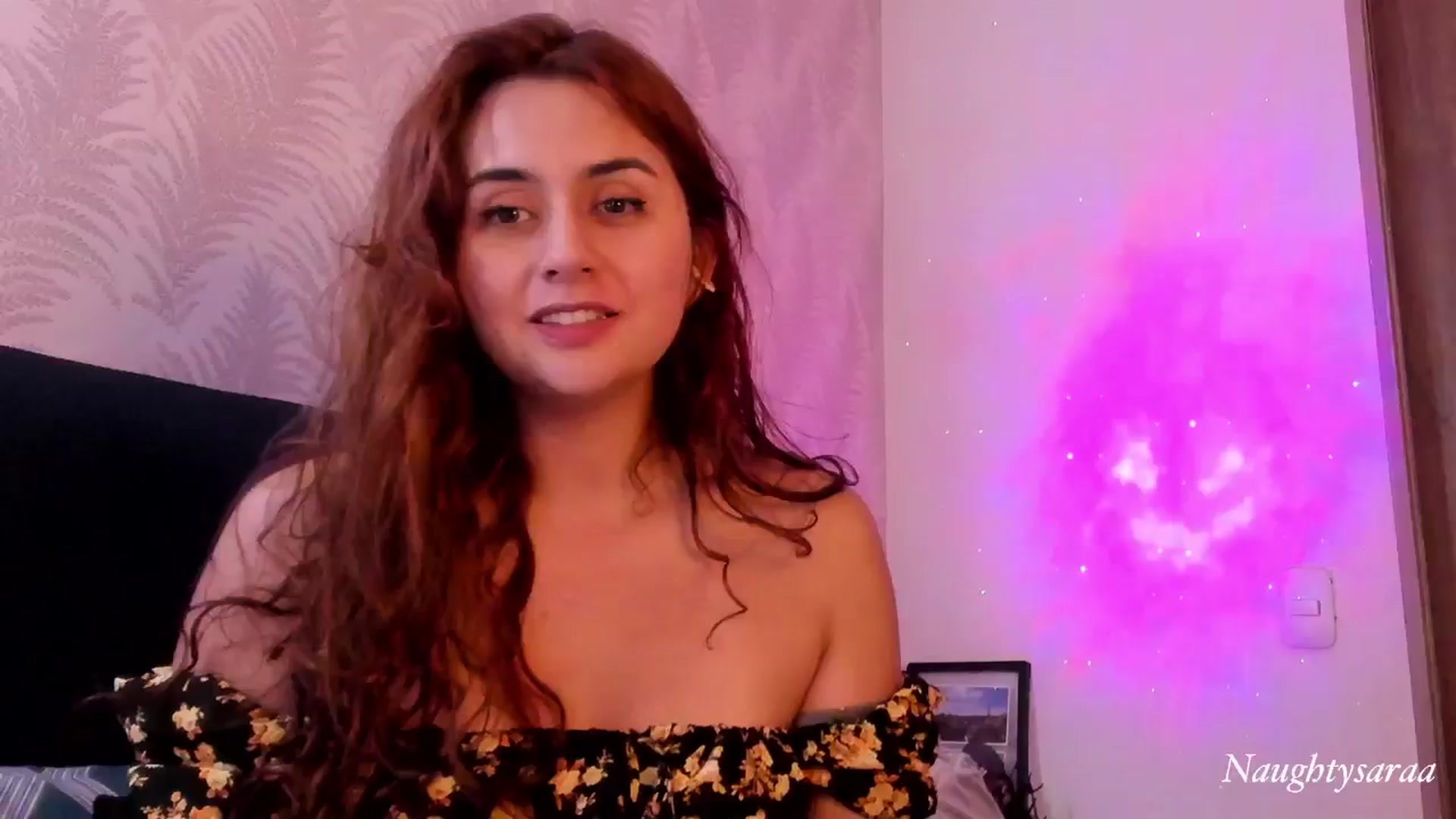 Gallery image thumbnail from NaughtySaraa's myfreecams stream on, 07/10/2024, 19:40 image 4 of 20