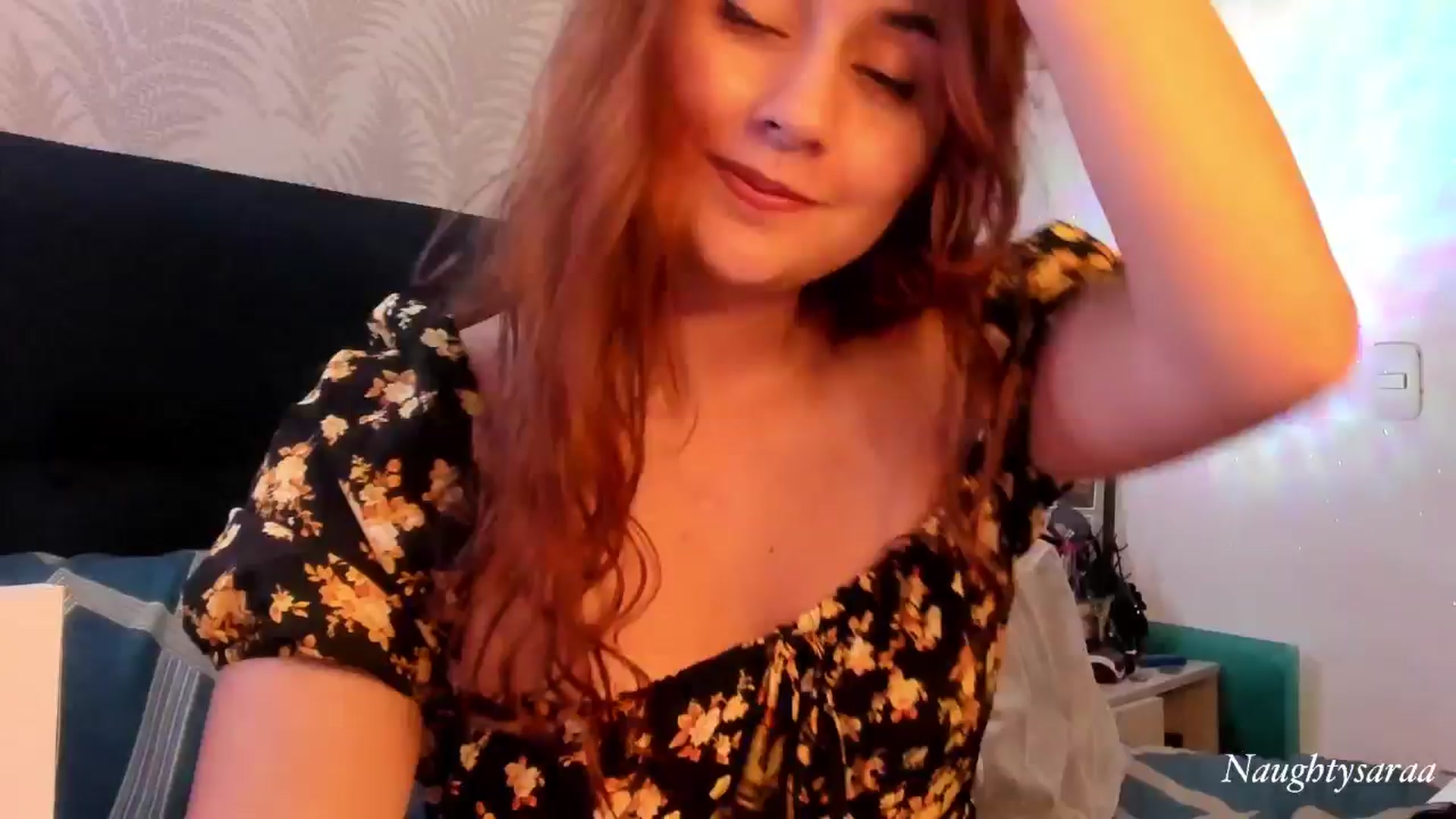 Gallery image thumbnail from NaughtySaraa's myfreecams stream on, 07/10/2024, 20:06 image 10 of 20