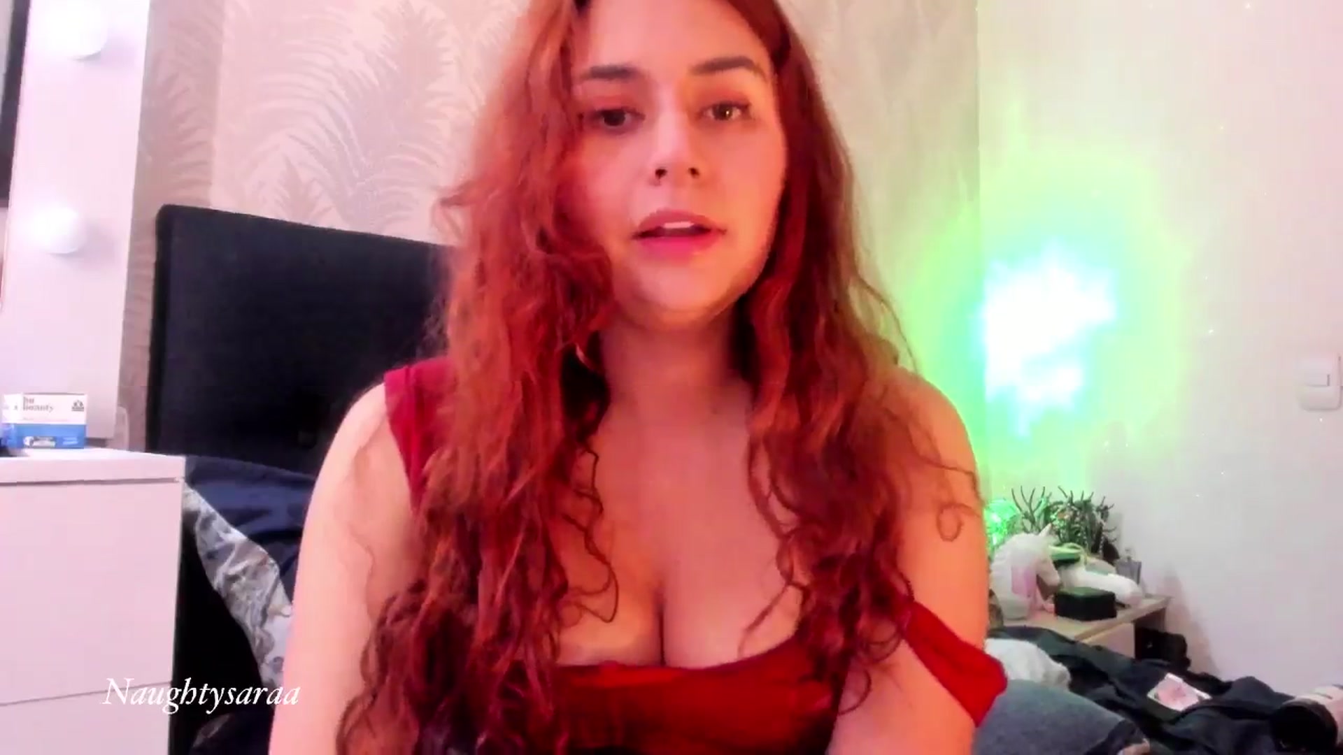 Gallery image thumbnail from NaughtySaraa's myfreecams stream on, 11/13/2024, 17:46 image 6 of 20