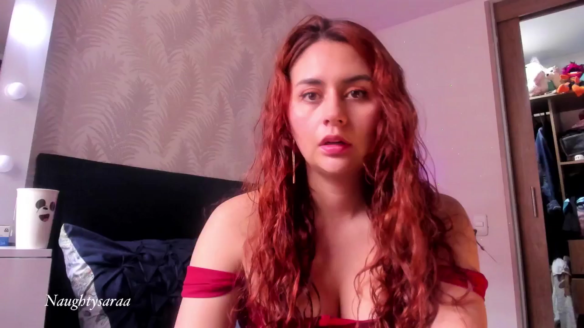 Gallery image thumbnail from NaughtySaraa's myfreecams stream on, 11/13/2024, 17:46 image 1 of 20