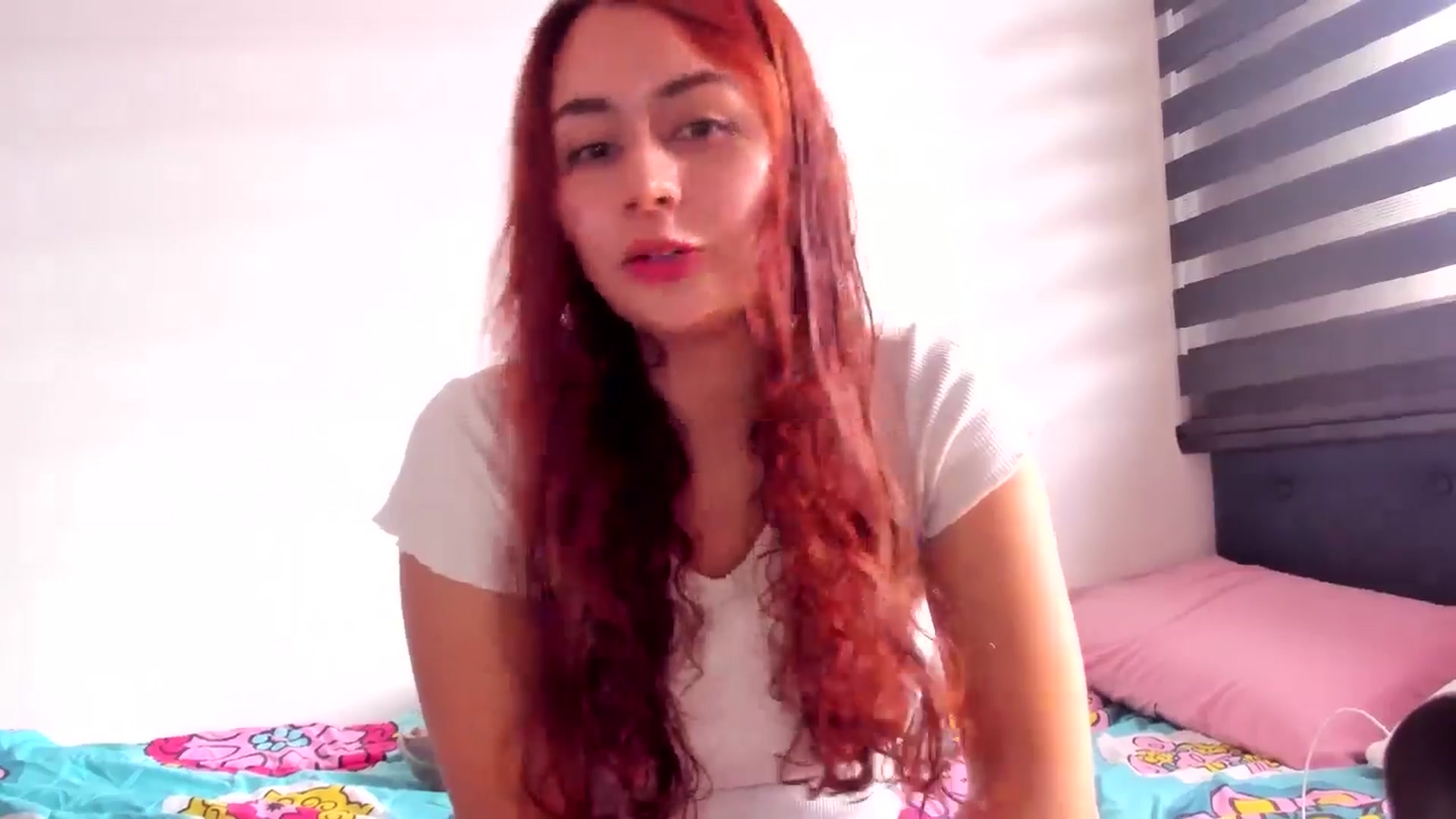 Gallery image thumbnail from NaughtySaraa's myfreecams stream on, 12/18/2024, 16:17 image 20 of 20