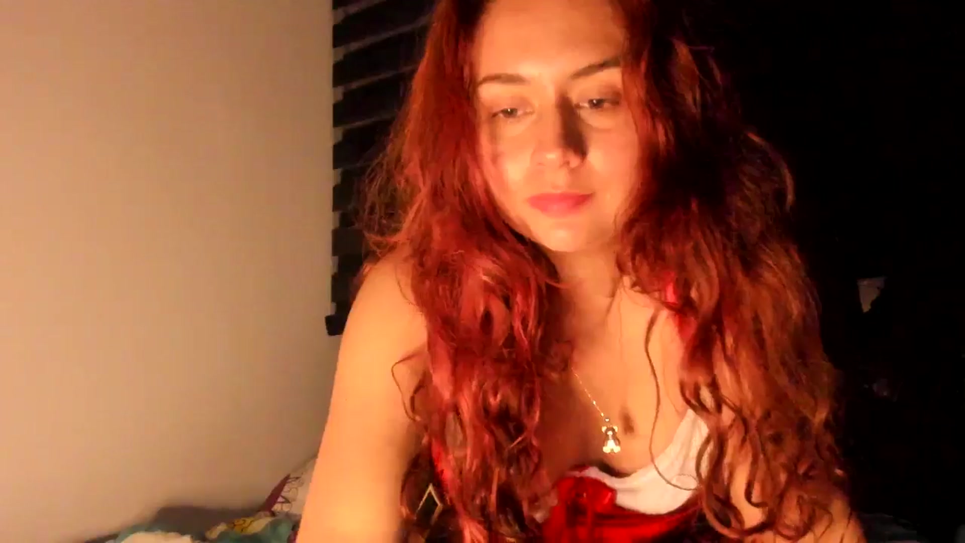 Gallery image thumbnail from NaughtySaraa's myfreecams stream on, 12/23/2024, 04:39 image 19 of 20