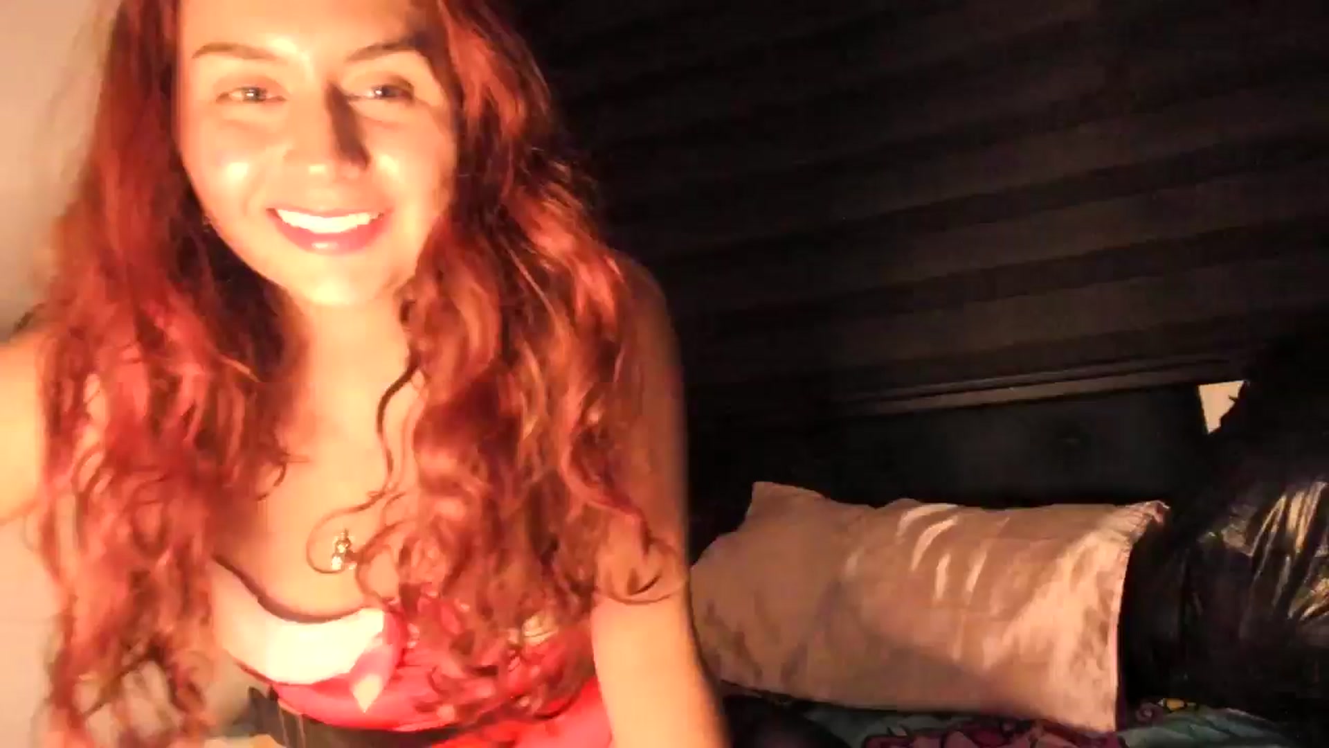 Gallery image thumbnail from NaughtySaraa's myfreecams stream on, 12/23/2024, 04:39 image 12 of 20