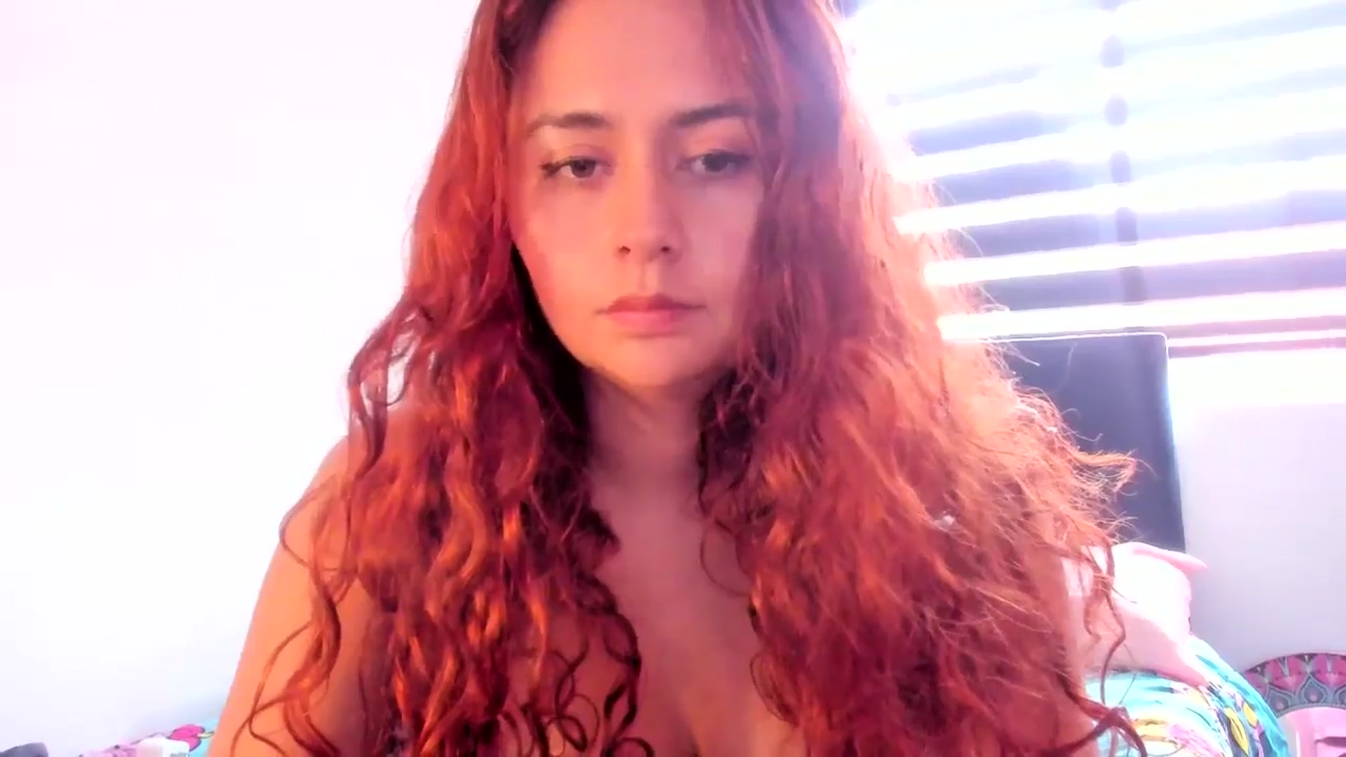 Gallery image thumbnail from NaughtySaraa's myfreecams stream on, 02/14/2025, 18:56 image 20 of 20