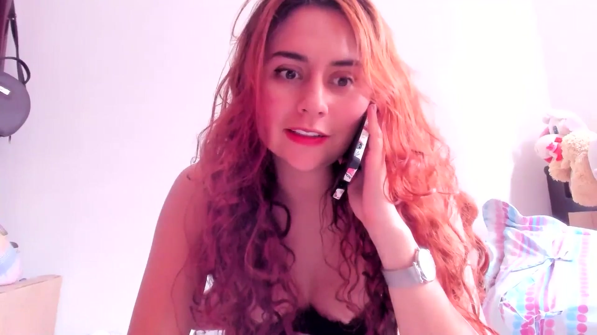 Gallery image thumbnail from NaughtySaraa's myfreecams stream on, 03/05/2025, 17:24 image 17 of 20