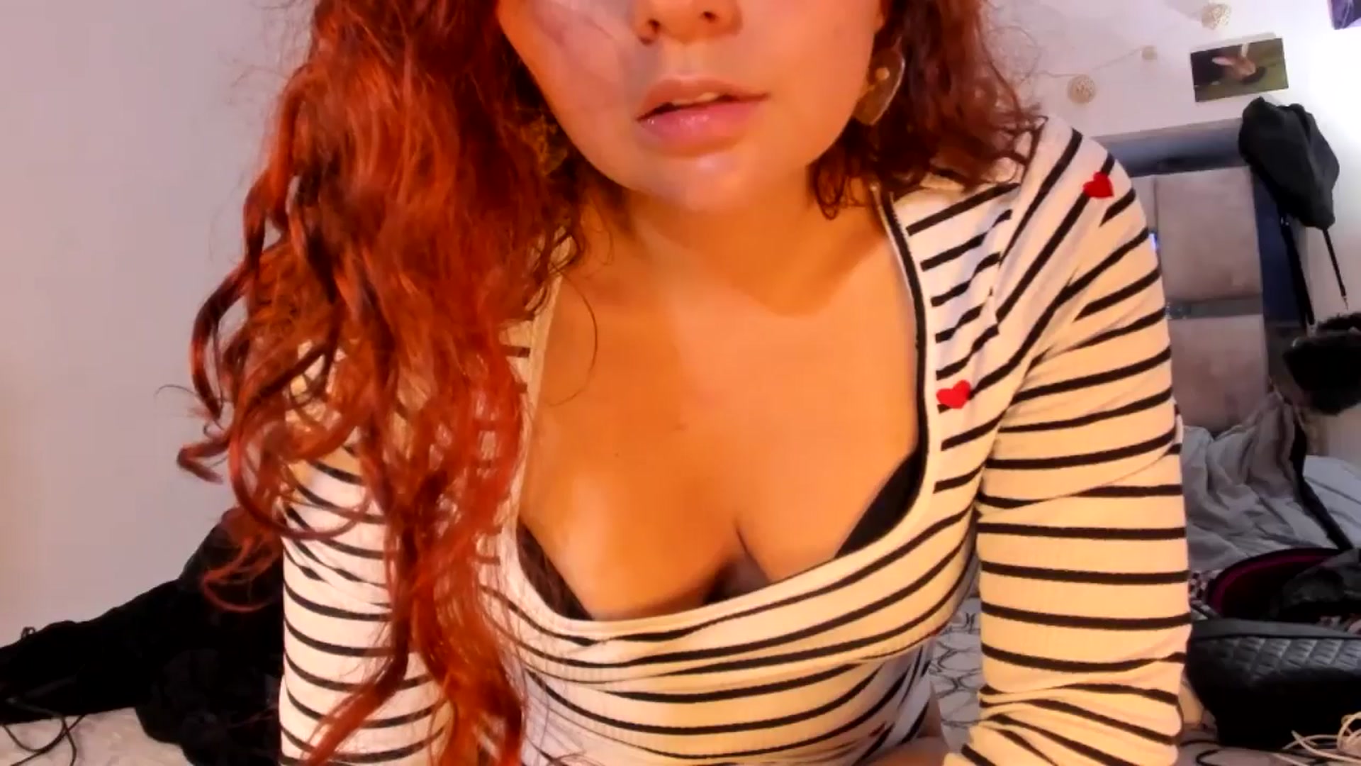 Gallery image thumbnail from NaughtySaraa's myfreecams stream on, 03/19/2025, 18:26 image 11 of 20