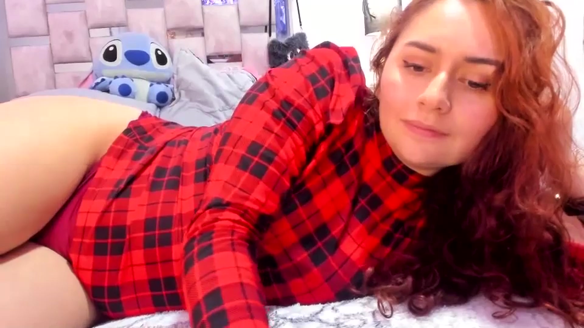 Gallery image thumbnail from NaughtySaraa's myfreecams stream on, 03/21/2025, 17:24 image 5 of 20