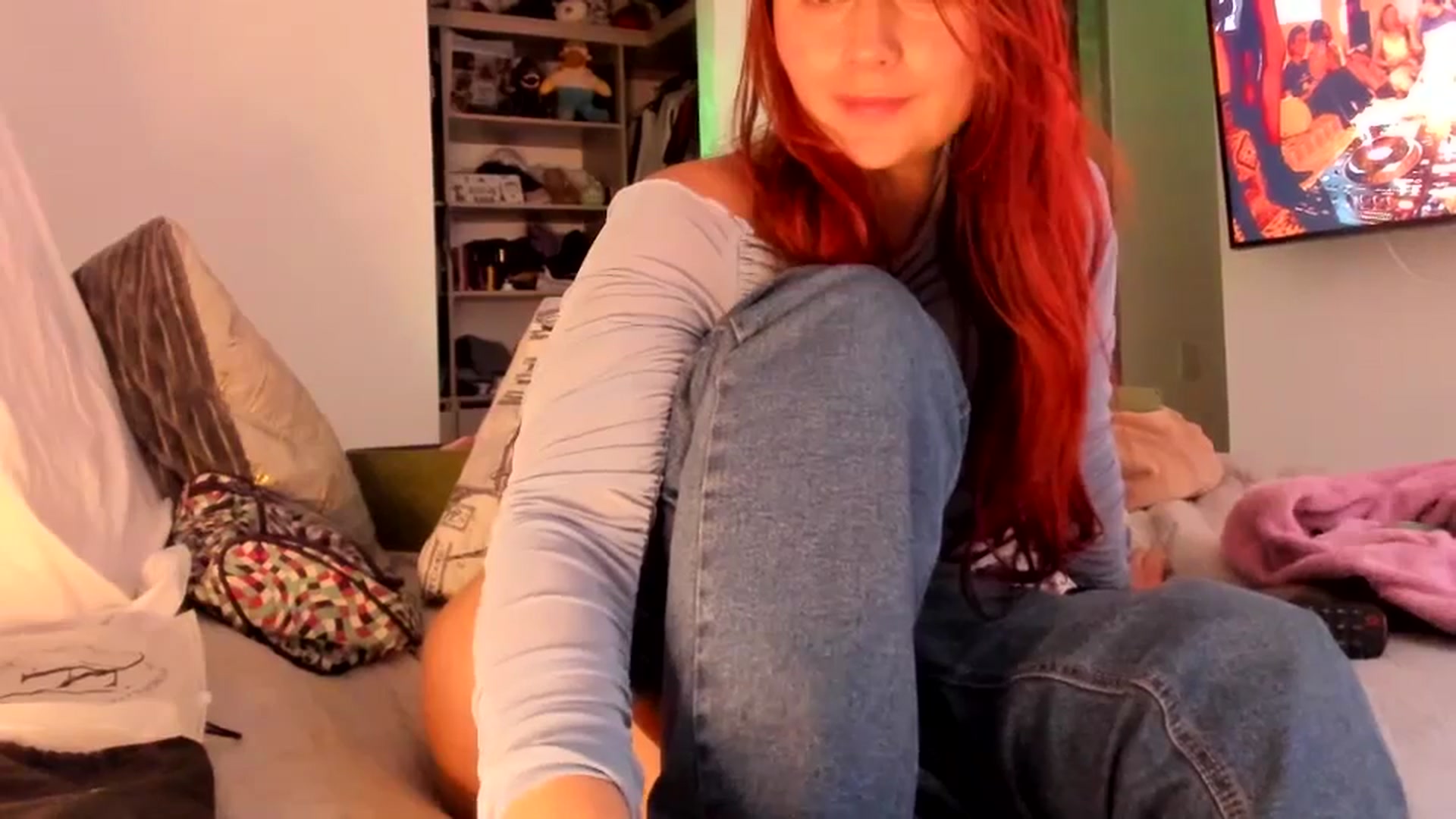 Gallery image thumbnail from NaughtySaraa's myfreecams stream on, 06/04/2025, 23:04 image 2 of 20