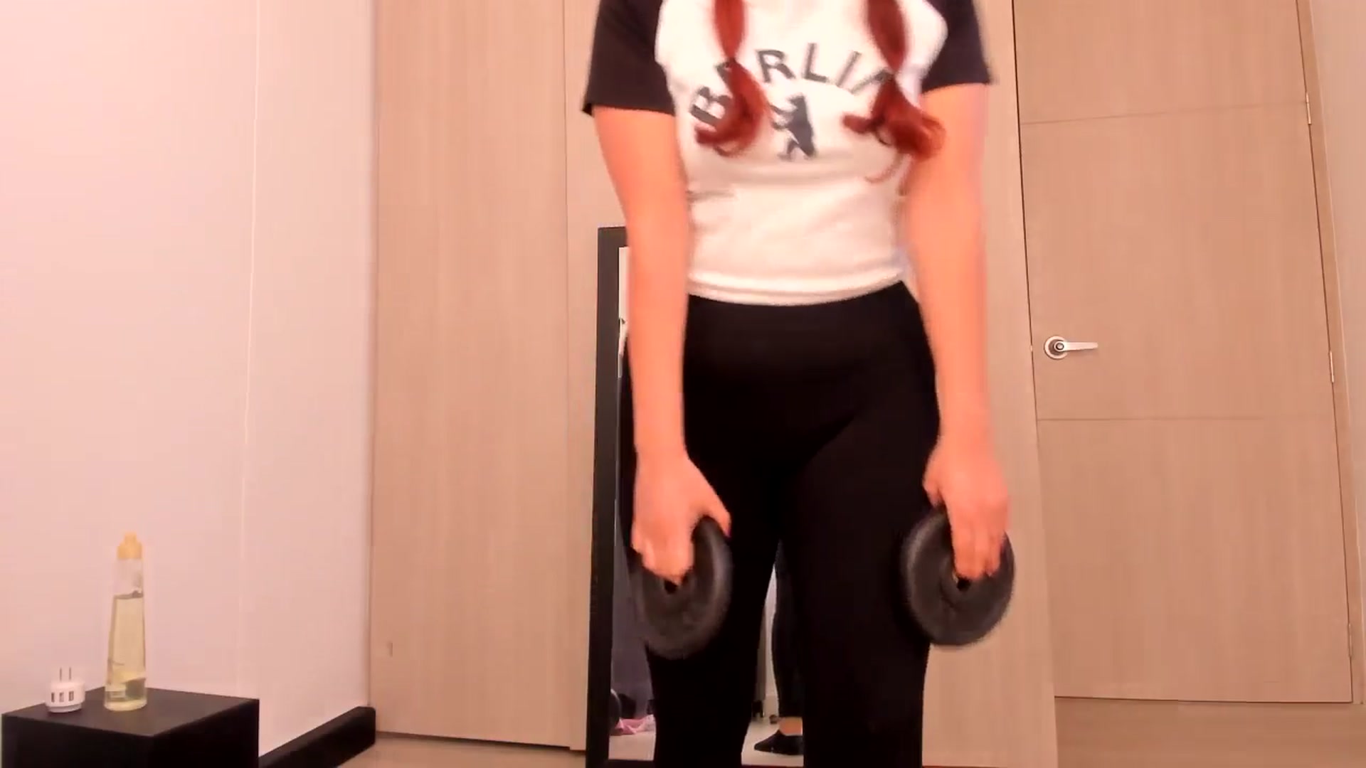 Gallery image thumbnail from NaughtySaraa's myfreecams stream on, 06/17/2025, 14:45 image 18 of 20