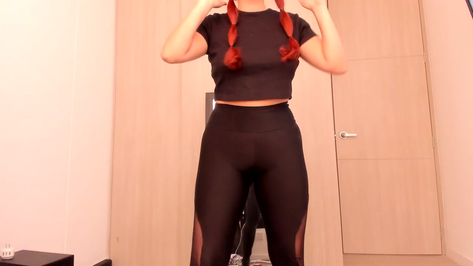 Gallery image thumbnail from NaughtySaraa's myfreecams stream on, 06/19/2025, 15:35 image 1 of 20