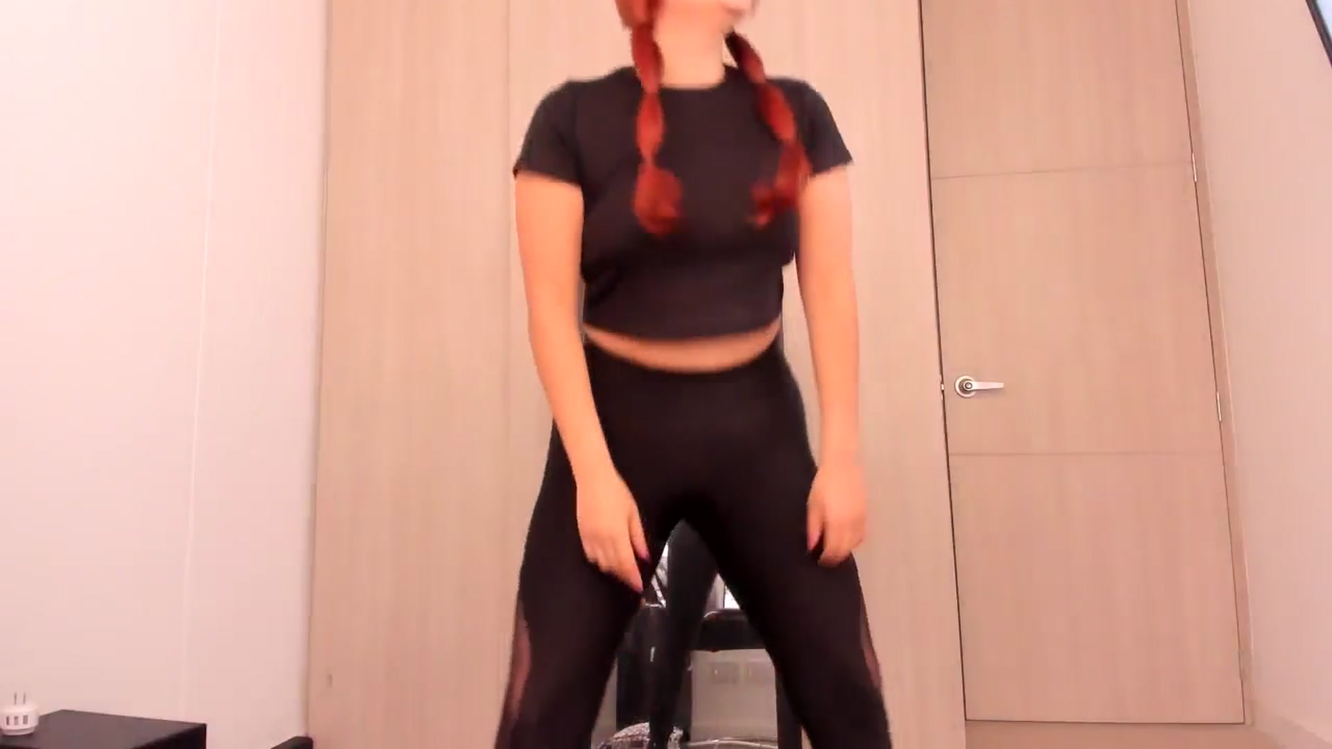 Gallery image thumbnail from NaughtySaraa's myfreecams stream on, 06/19/2025, 15:35 image 3 of 20