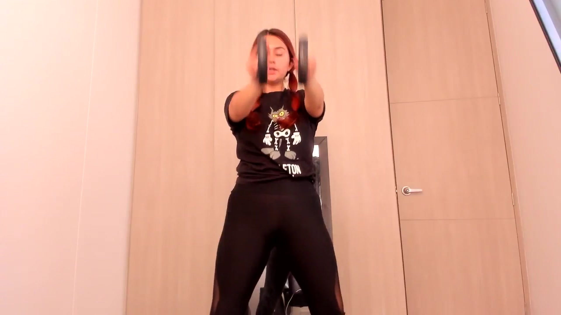 Gallery image thumbnail from NaughtySaraa's myfreecams stream on, 06/19/2025, 15:35 image 16 of 20