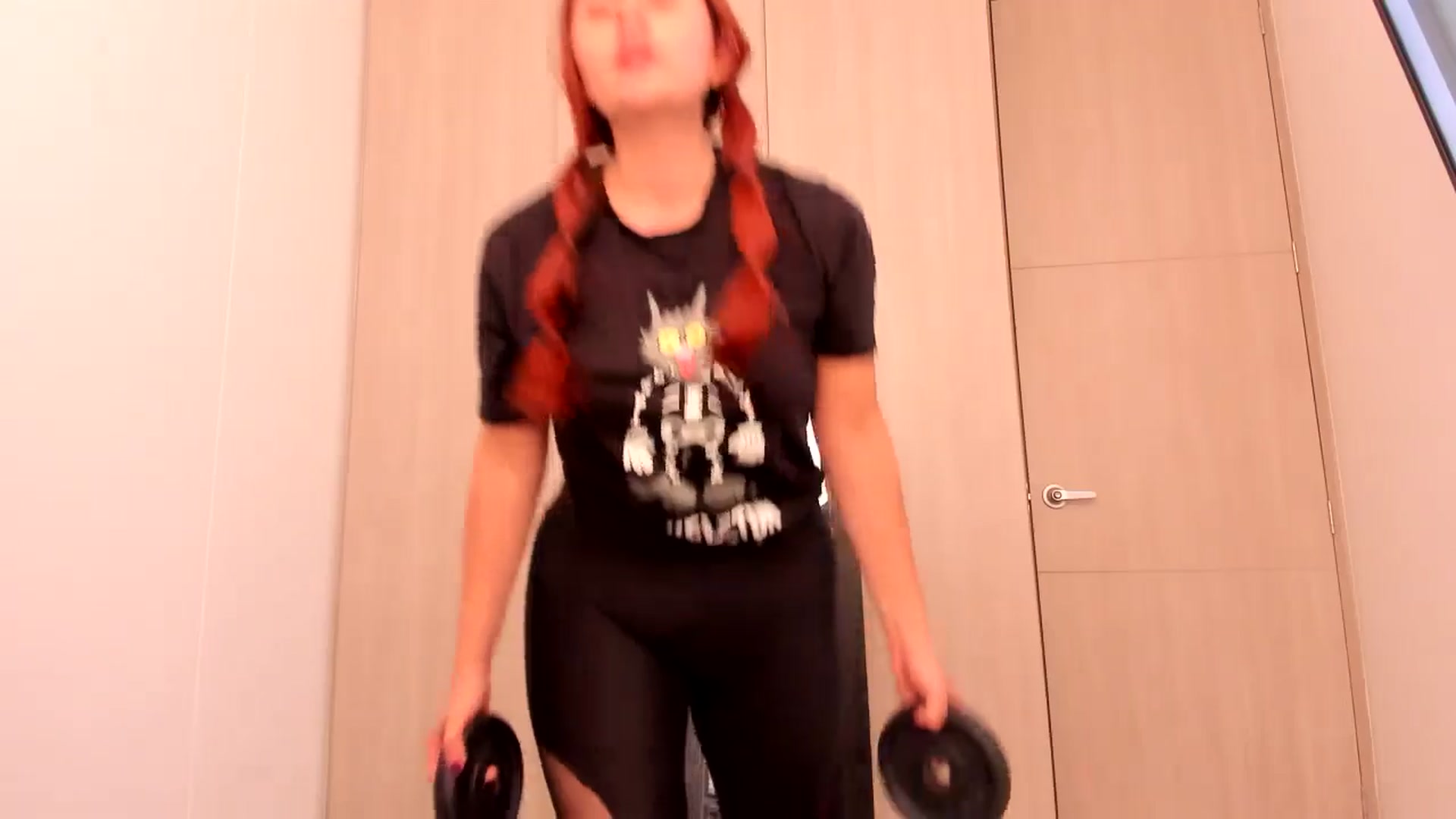 Gallery image thumbnail from NaughtySaraa's myfreecams stream on, 06/19/2025, 15:35 image 18 of 20