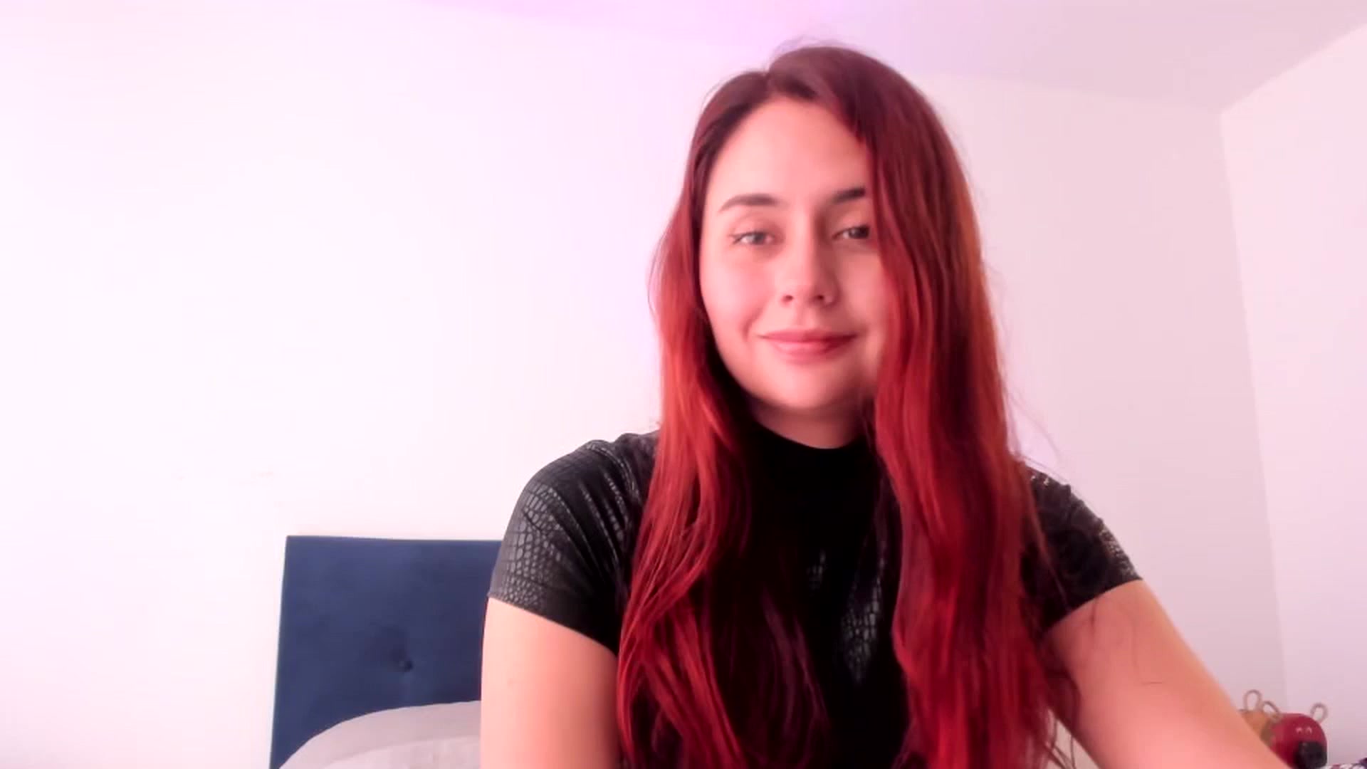 Gallery image thumbnail from NaughtySaraa's myfreecams stream on, 07/26/2025, 18:58 image 1 of 20