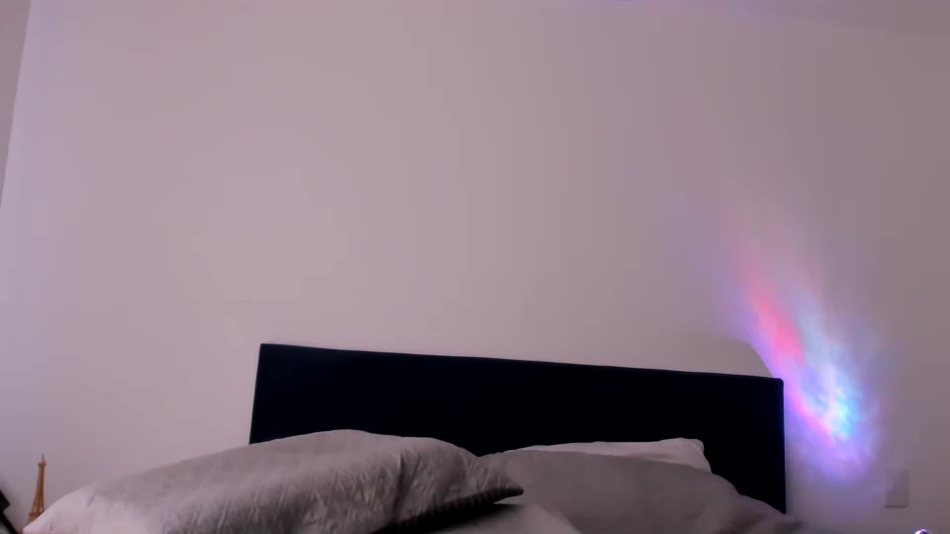Gallery image thumbnail from NaughtySaraa's myfreecams stream on, 07/31/2025, 18:43 image 18 of 20