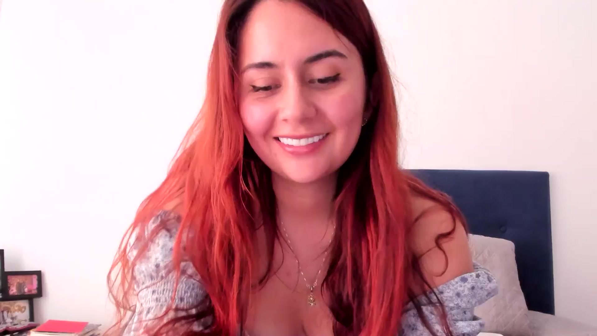 Gallery image thumbnail from NaughtySaraa's myfreecams stream on, 09/10/2025, 18:02 image 13 of 20