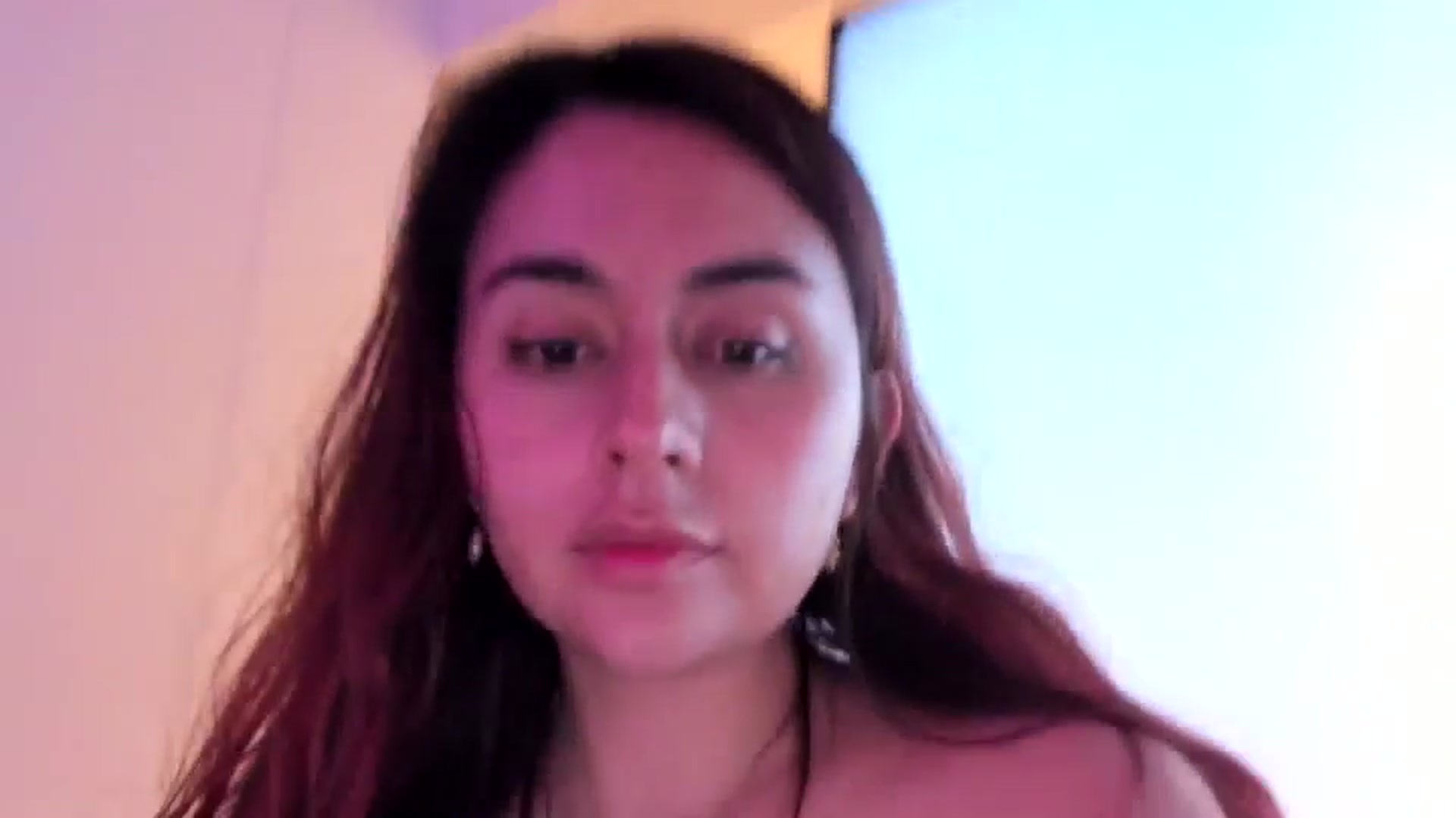 Gallery image thumbnail from NaughtySaraa's myfreecams stream on, 09/25/2025, 22:52 image 19 of 20