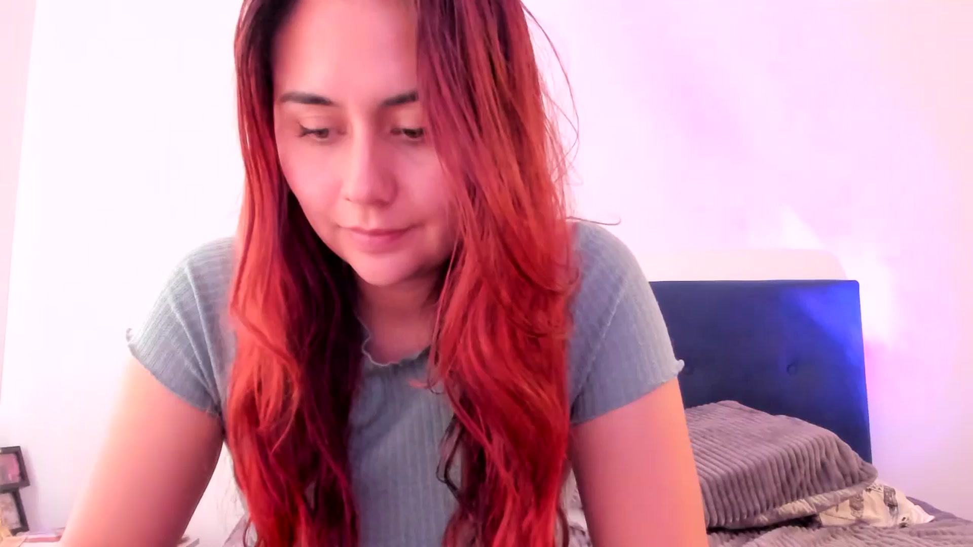 Gallery image thumbnail from NaughtySaraa's myfreecams stream on, 10/16/2025, 23:31 image 3 of 20