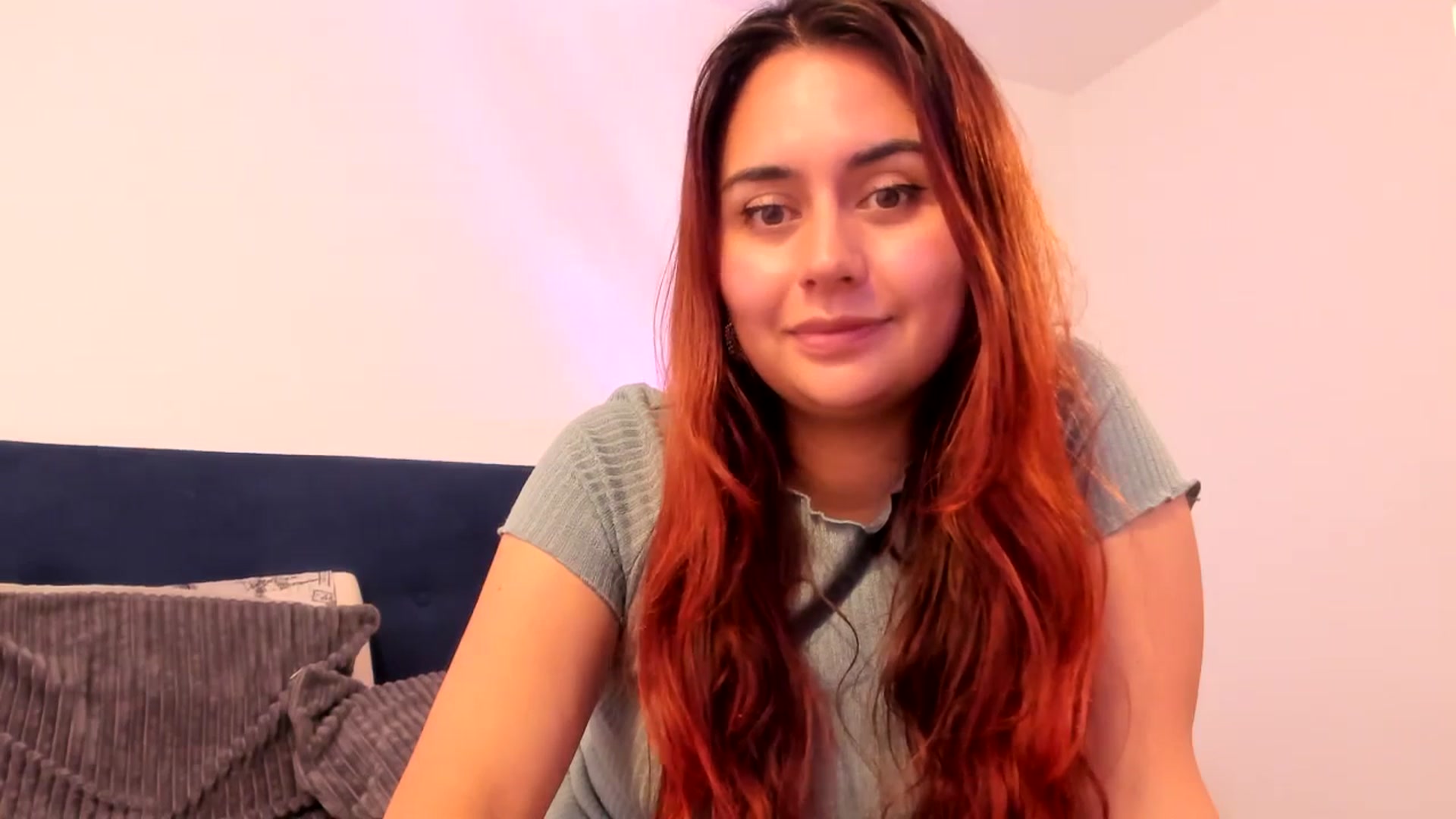 Gallery image thumbnail from NaughtySaraa's myfreecams stream on, 10/16/2025, 23:31 image 6 of 20