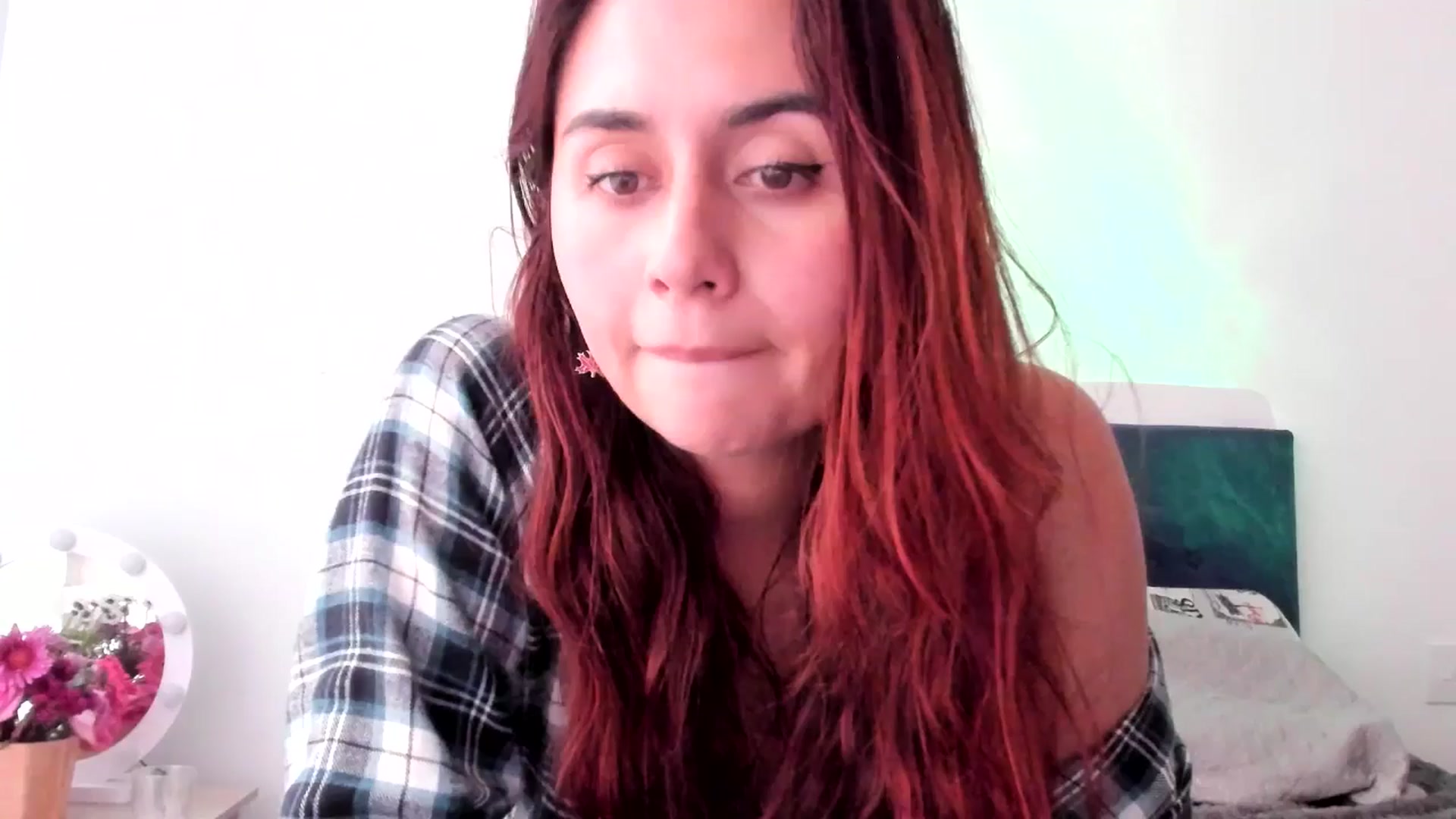 Gallery image thumbnail from NaughtySaraa's myfreecams stream on, 11/10/2025, 21:44 image 14 of 20