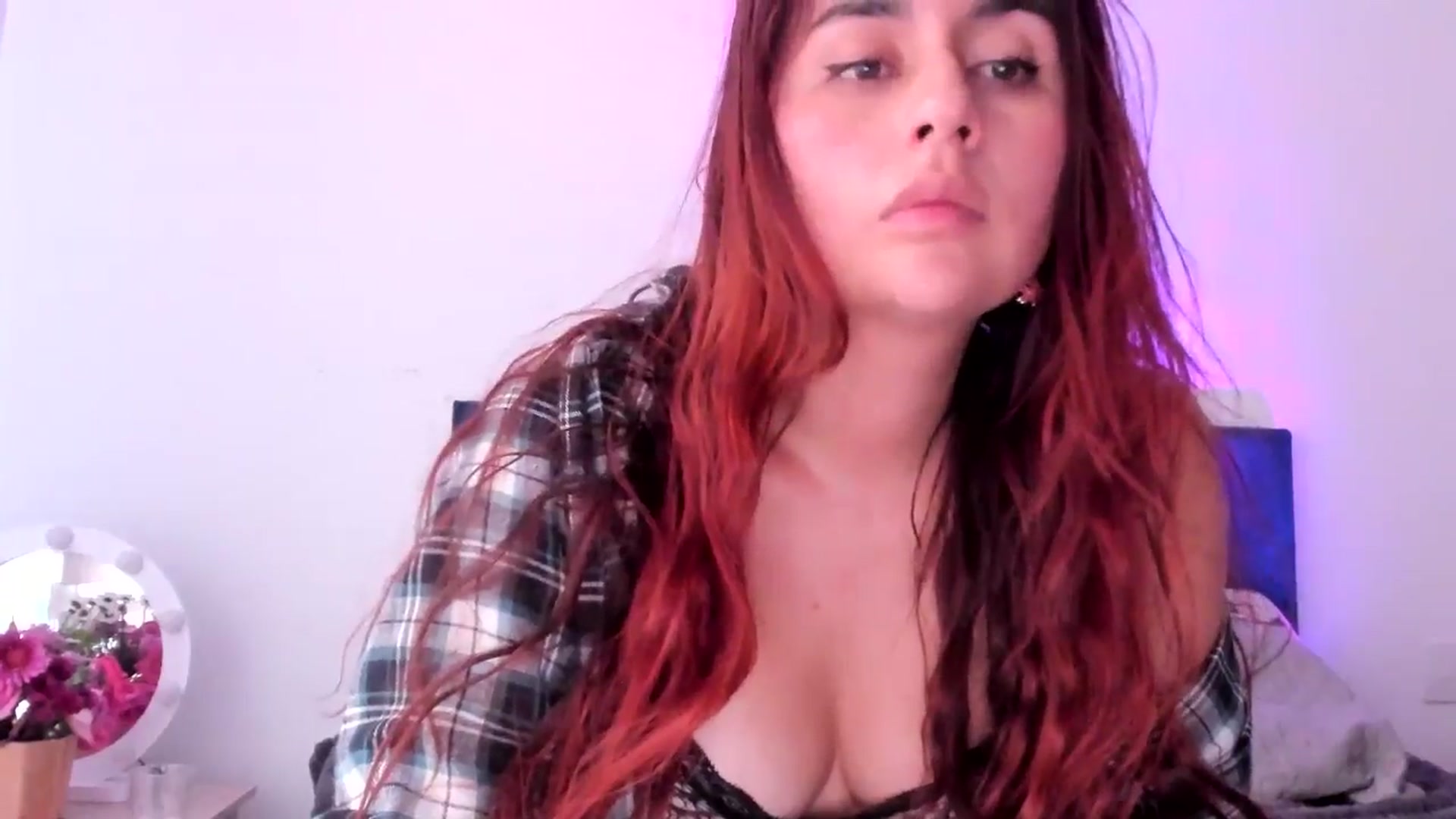 Gallery image thumbnail from NaughtySaraa's myfreecams stream on, 11/10/2025, 21:44 image 19 of 20