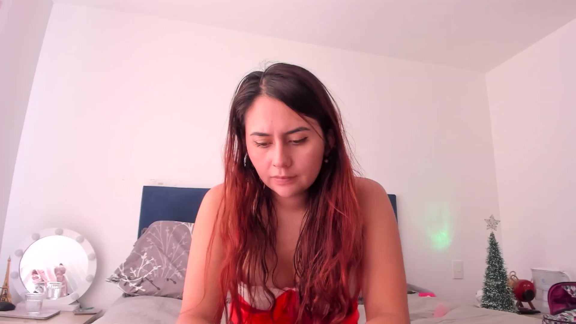 Gallery image thumbnail from NaughtySaraa's myfreecams stream on, 12/23/2025, 16:16 image 4 of 20