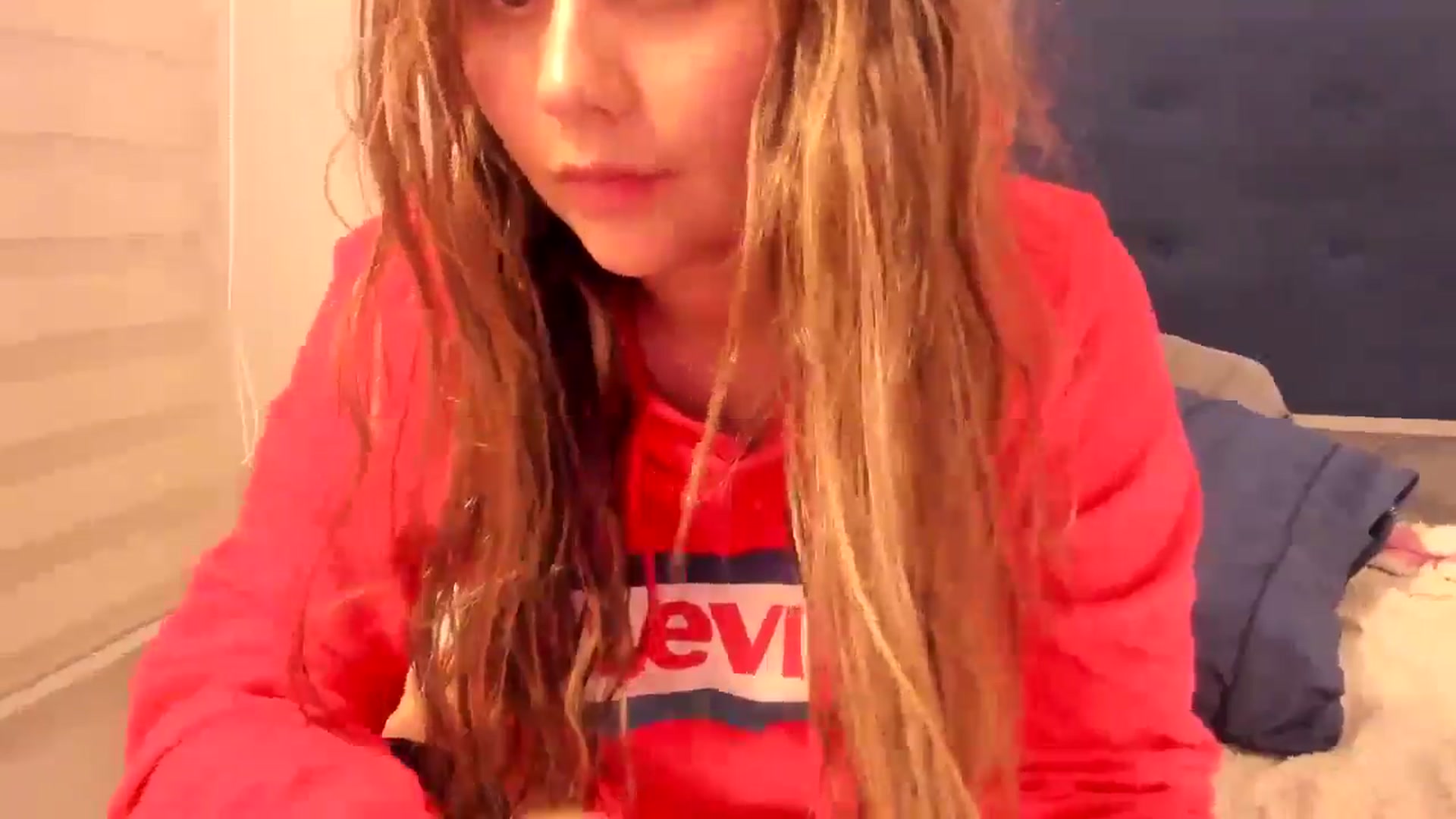 Gallery image thumbnail from NaughtySaraa's myfreecams stream on, 03/31/2026, 23:15 image 17 of 20