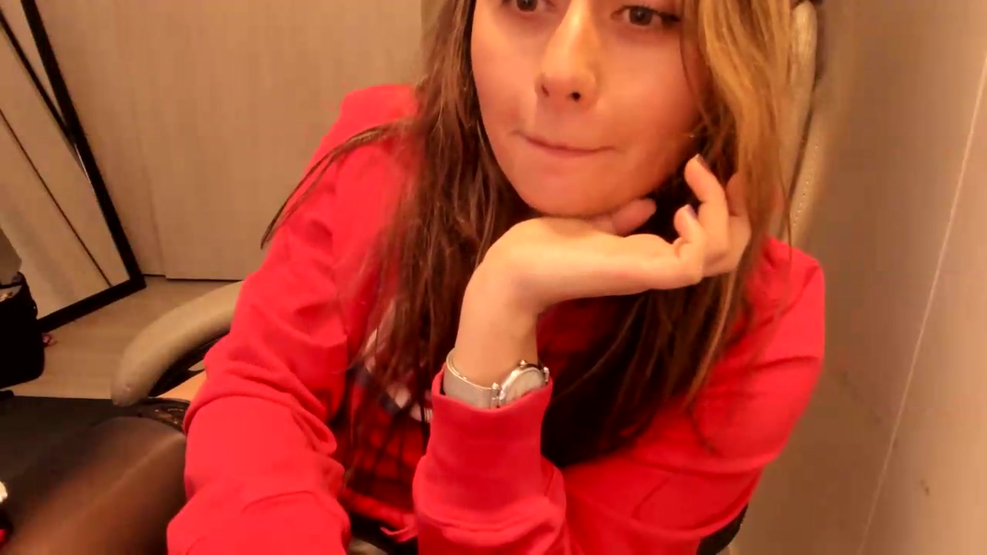 Gallery image thumbnail from NaughtySaraa's myfreecams stream on, 08/14/2026, 22:23 image 13 of 20