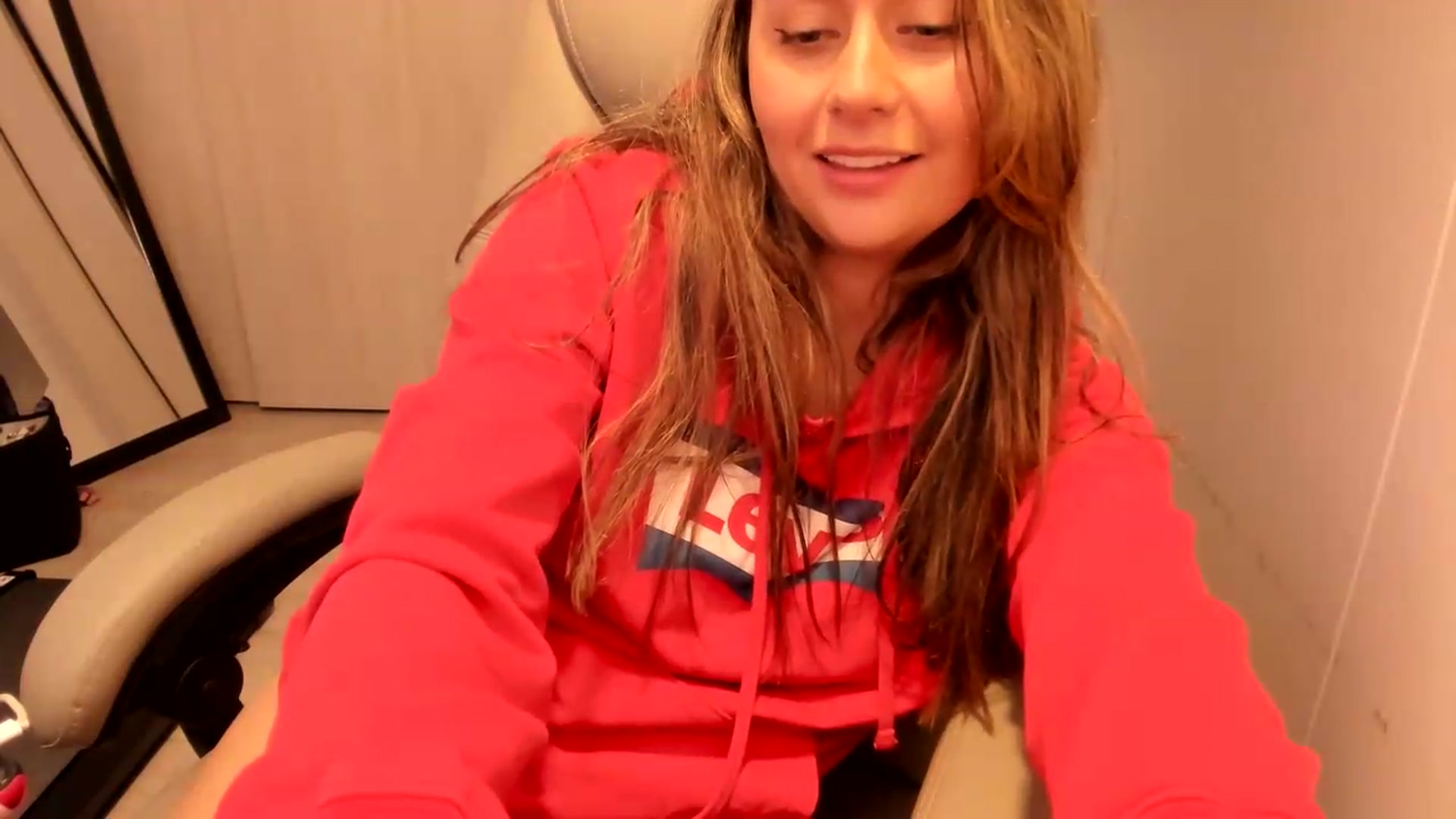 Gallery image thumbnail from NaughtySaraa's myfreecams stream on, 08/14/2026, 22:23 image 7 of 20