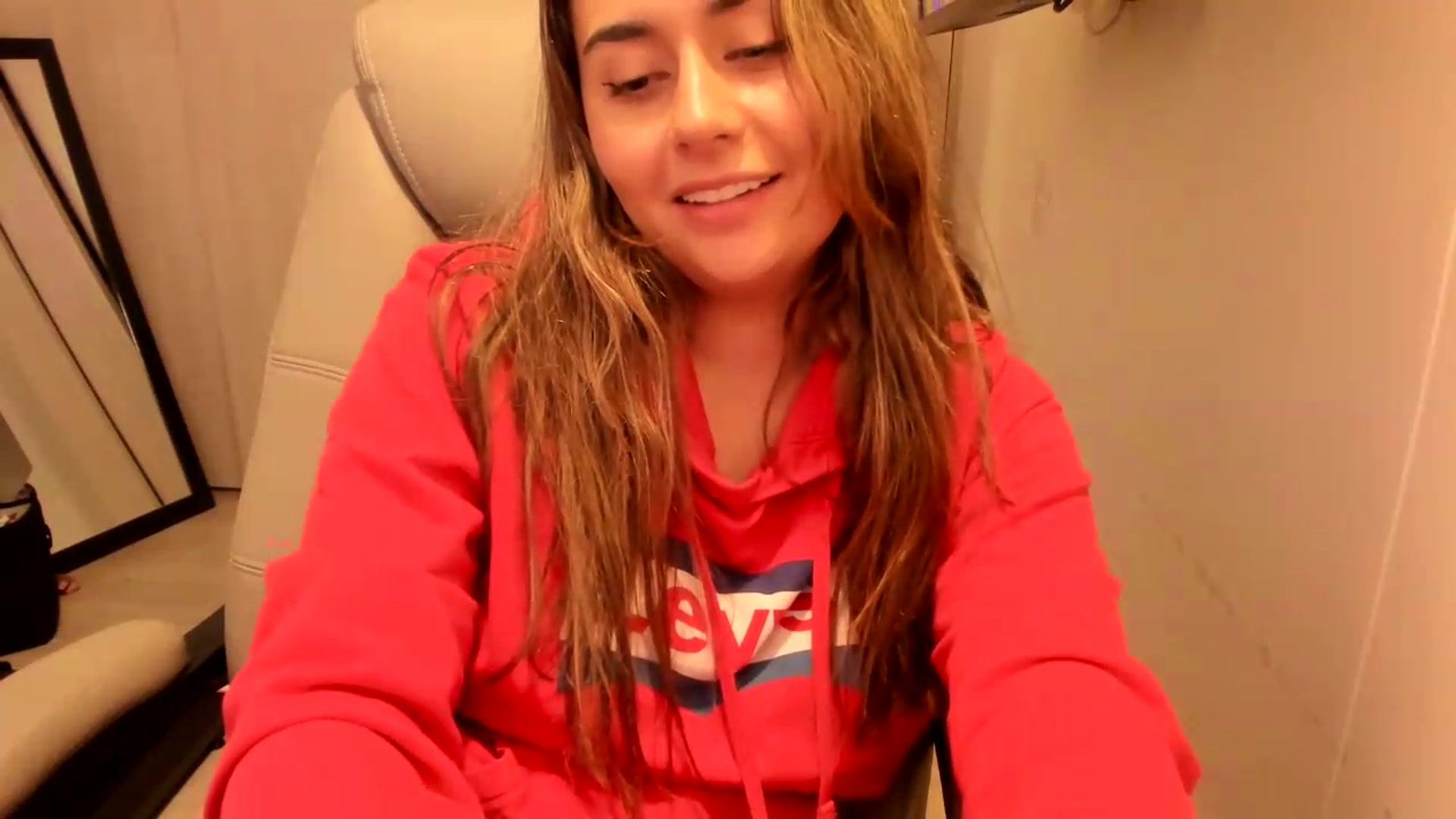 Gallery image thumbnail from NaughtySaraa's myfreecams stream on, 08/14/2026, 22:59 image 2 of 20