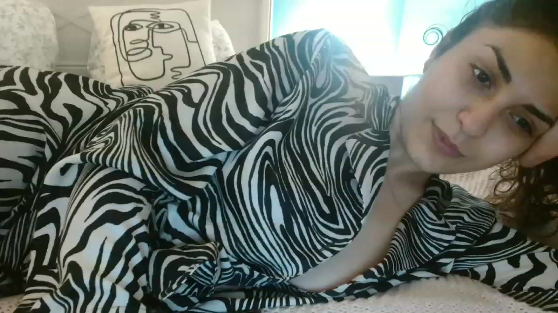 Gallery image thumbnail from Naughty_Beeca's myfreecams stream on, 03/28/2023, 20:37 image 20 of 20