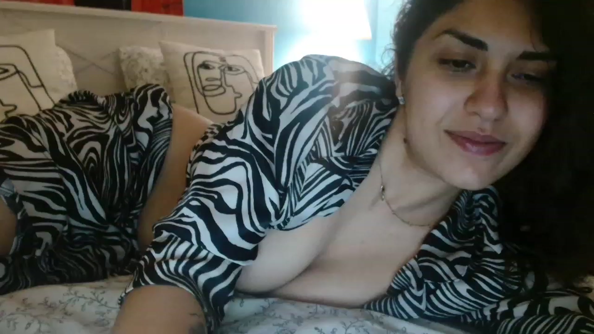Gallery image thumbnail from Naughty_Beeca's myfreecams stream on, 03/30/2023, 23:12 image 2 of 20