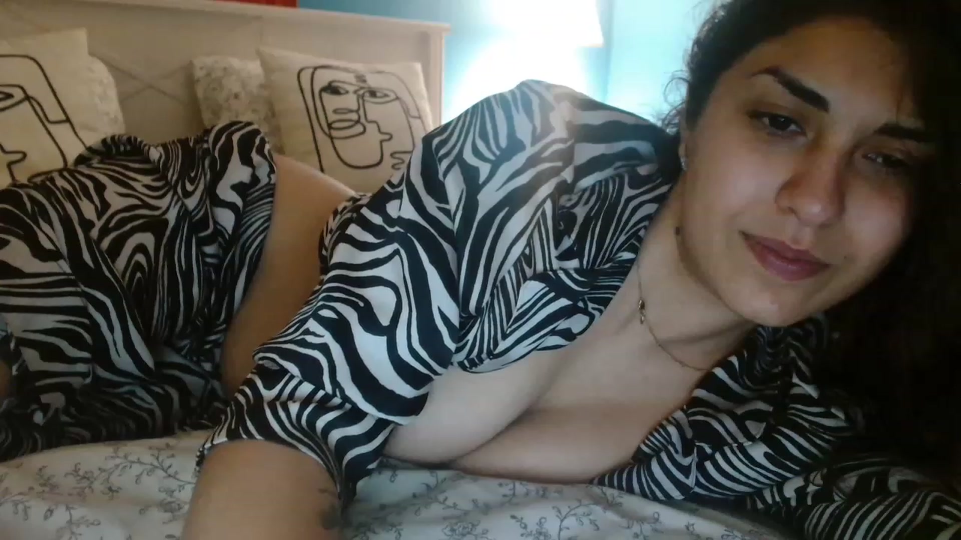 Gallery image thumbnail from Naughty_Beeca's myfreecams stream on, 03/30/2023, 23:12 image 3 of 20